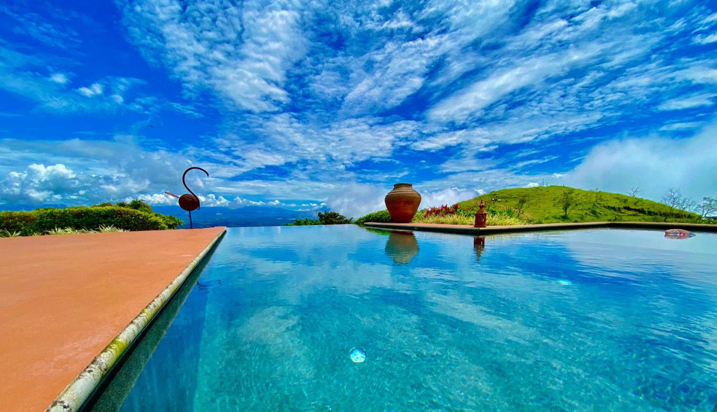 Magic Mountain Views Villa