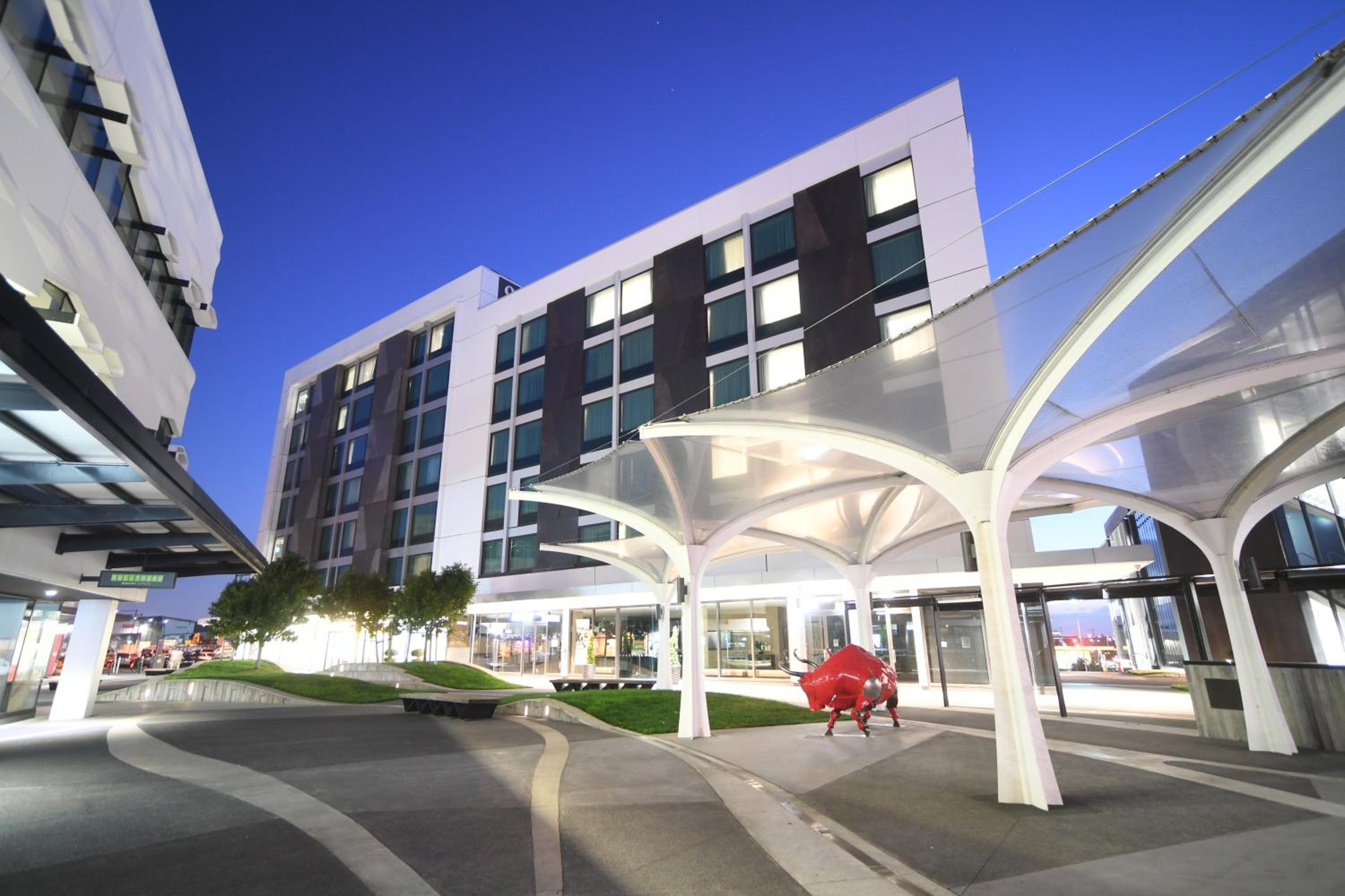 Hotel Quest Highbrook - Image 1