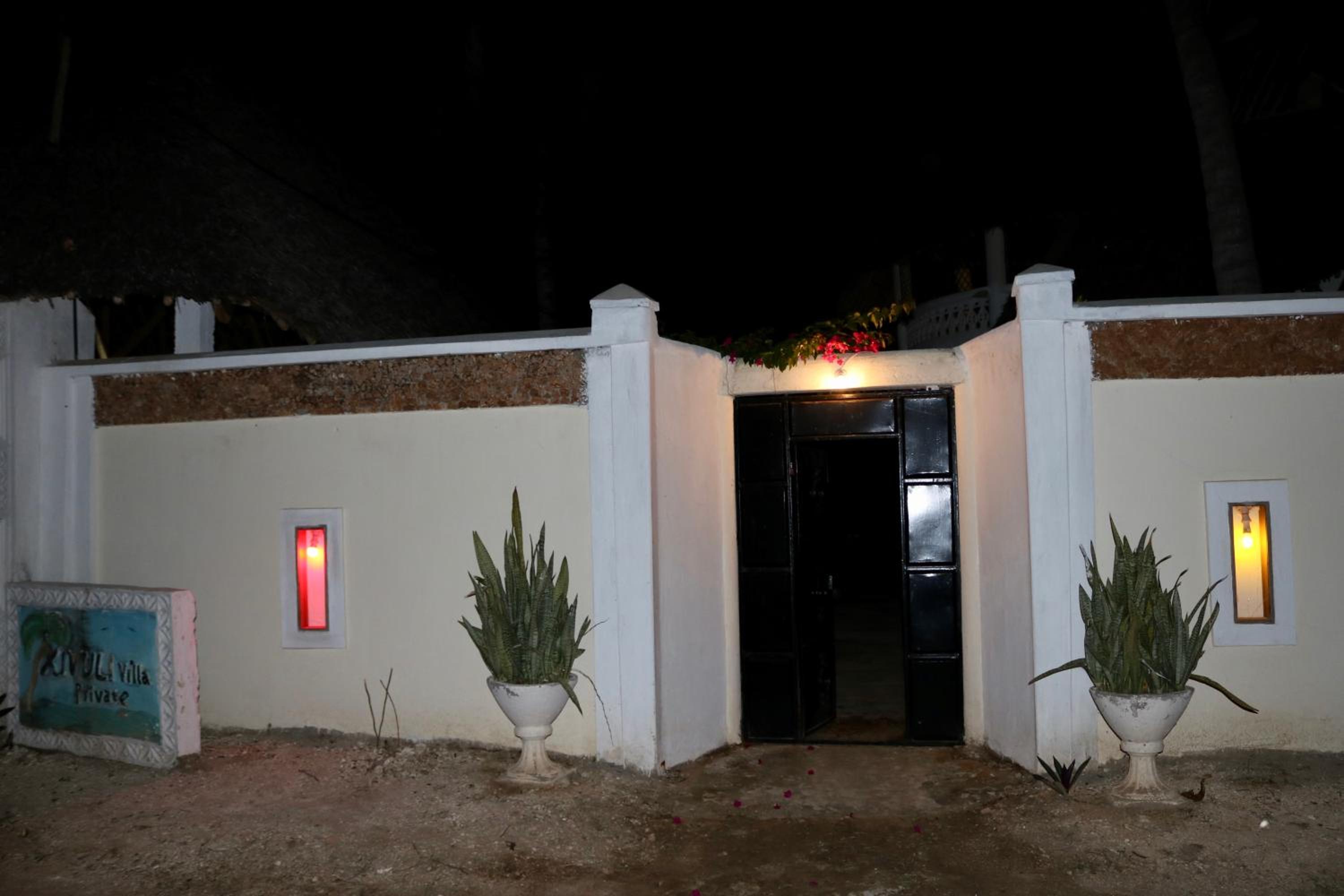 Room in Guest room - A wonderful Beach property in Diani Beach Kenyaa dream holiday place