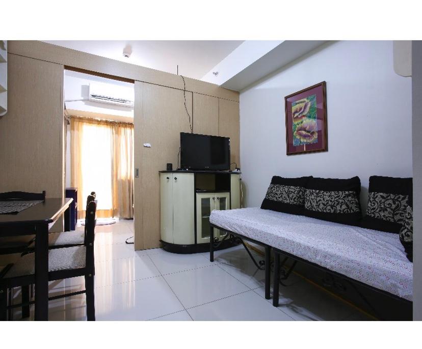 TAGAYTAY WIND CONDO, 4pax,3BEDS,FF,AC WIFI view 3
