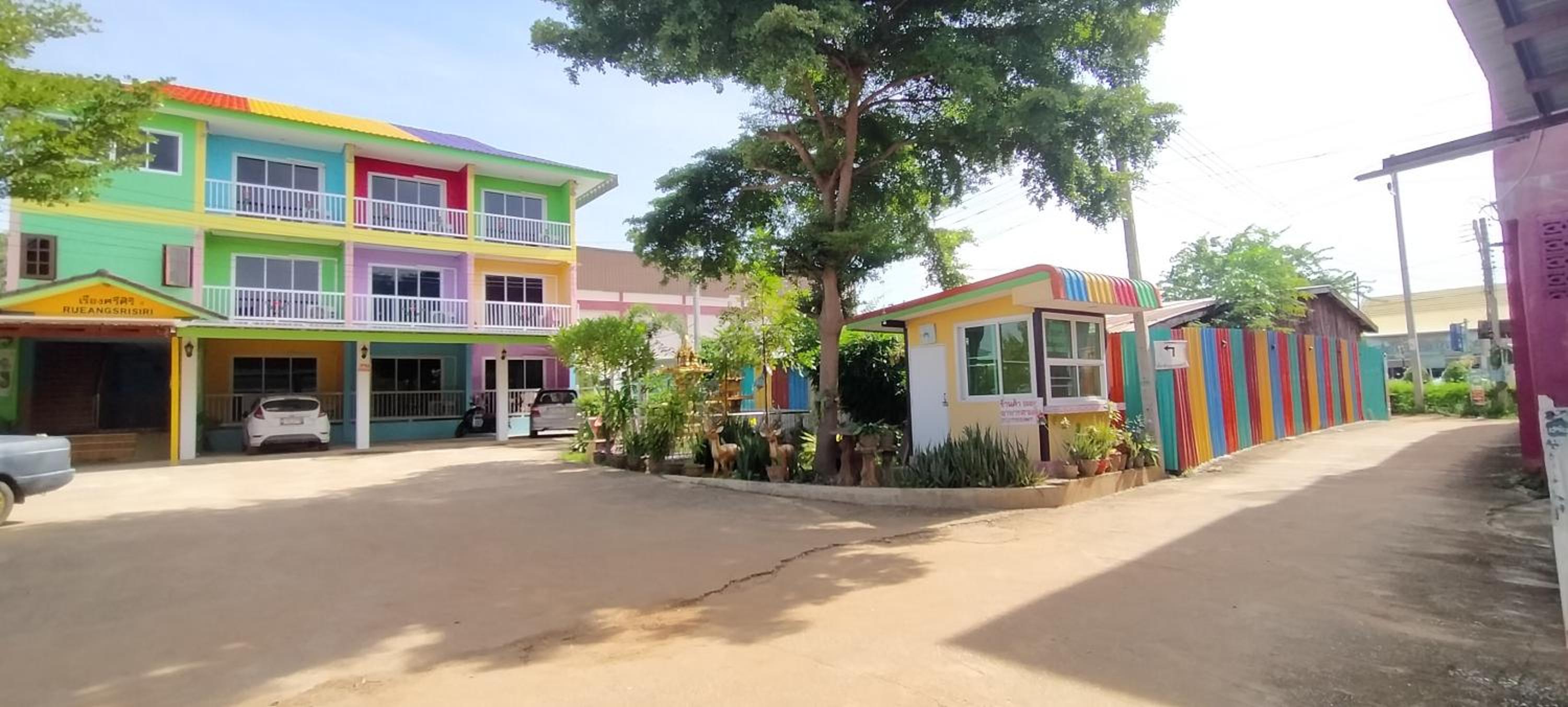 Rueangsrisiri Guesthouse 2
