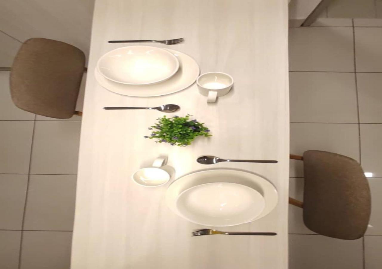Suites at 1Tebrau