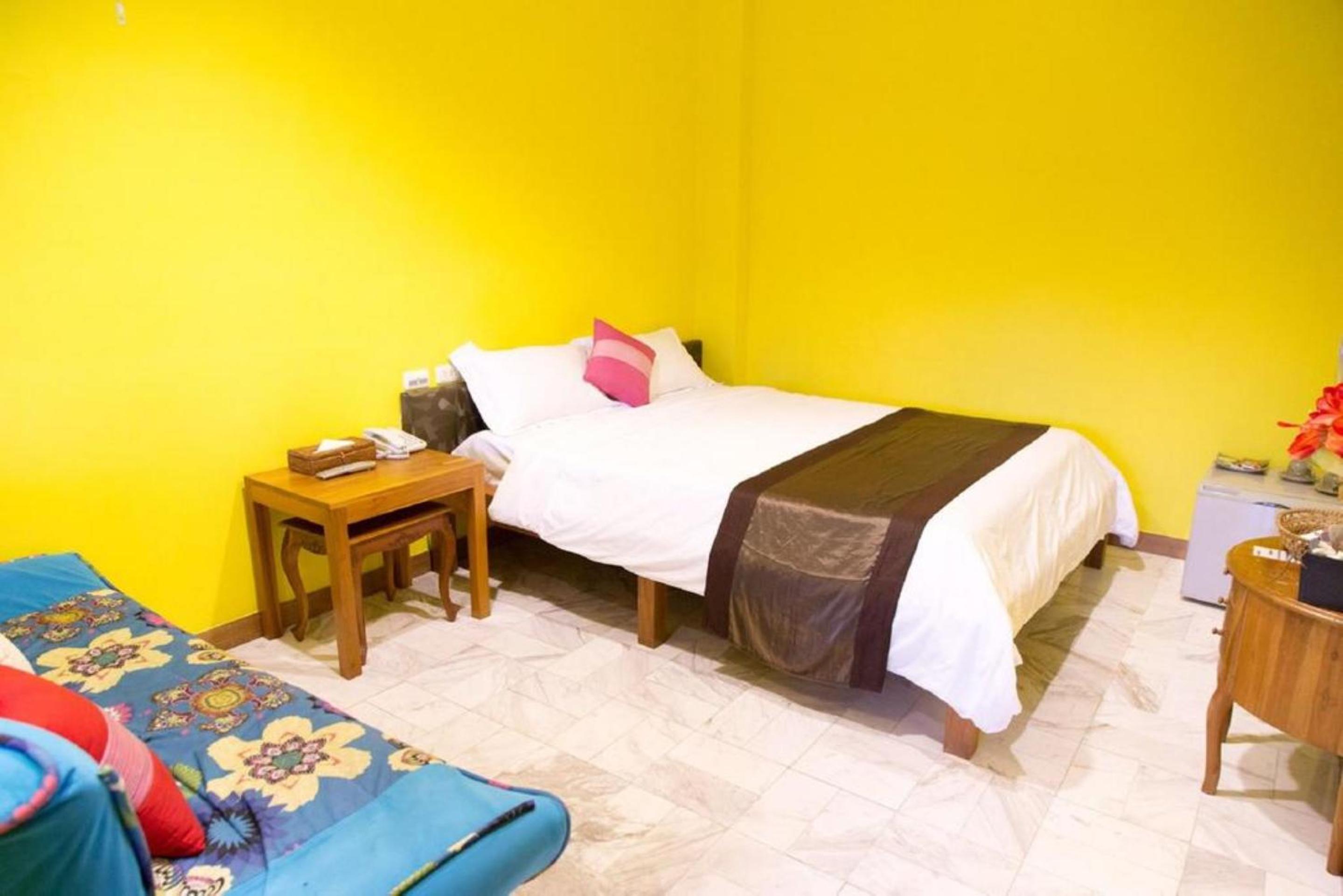 Golden Ocean Azure Hotel
