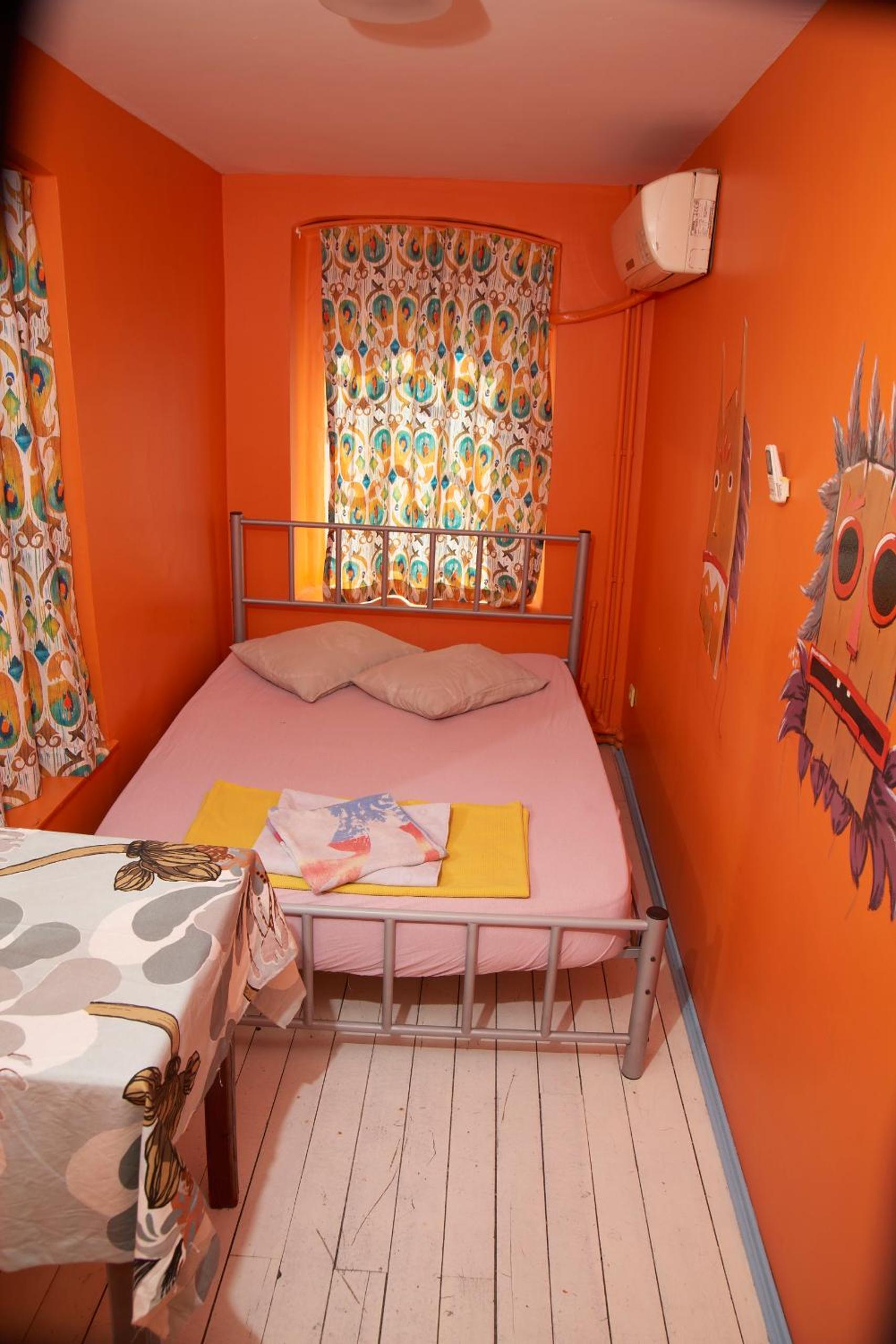 Chillout Lya Yurt & Lounge - Image 46