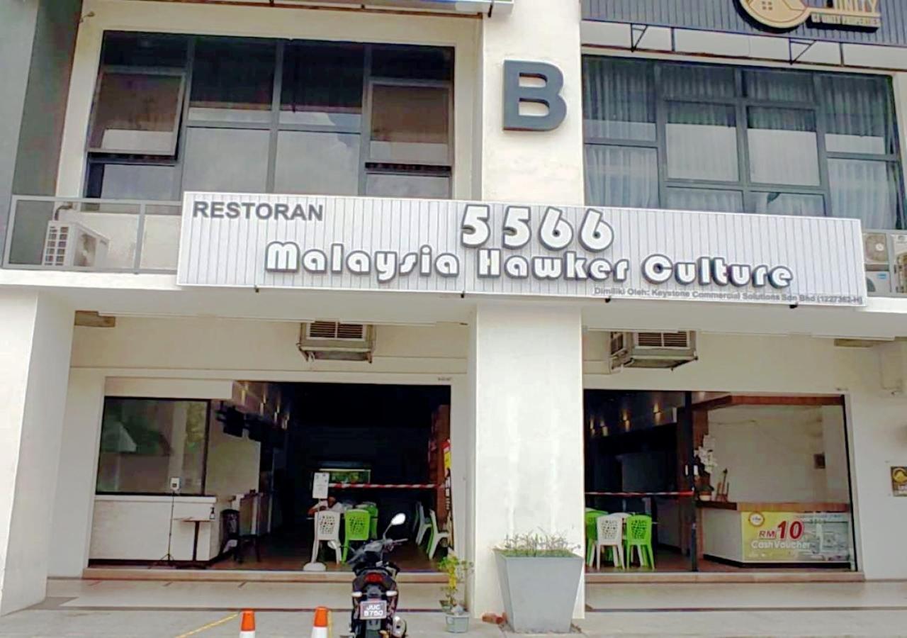 Suites at 1Tebrau