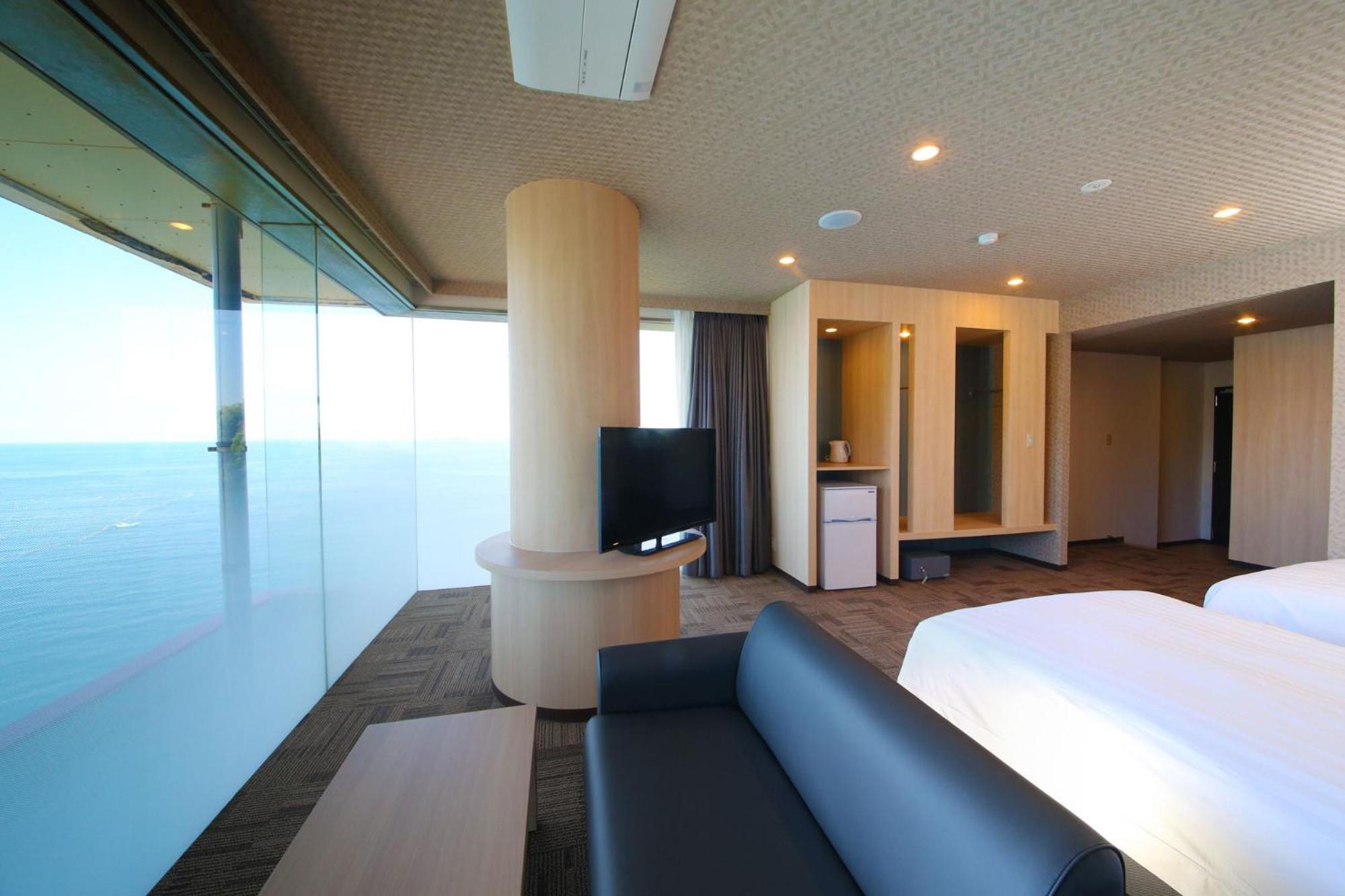 Ooedo Onsen Monogatari Hotel Suiyotei