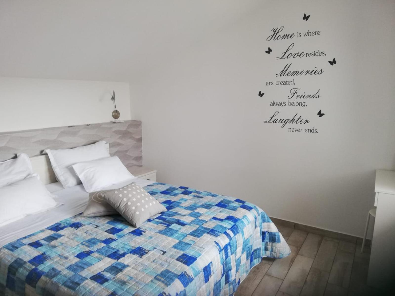 Apartment Villa Franci Pag with heating and open all year