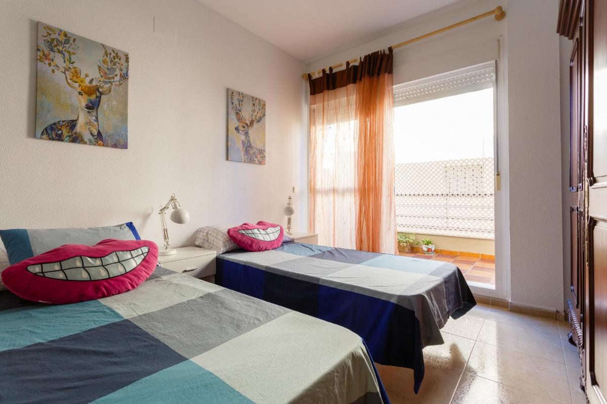 IMPERIAL Rota-Central free parking by Cadiz4Rentals view 4