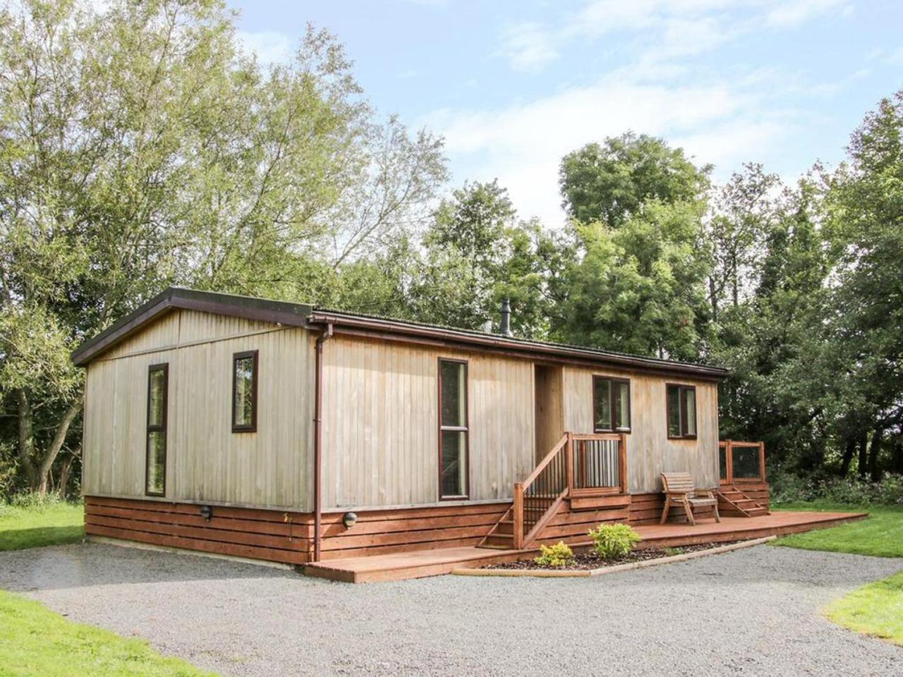 Alder River Lodge Clun Valley Luxury Hot Tub Break view 2