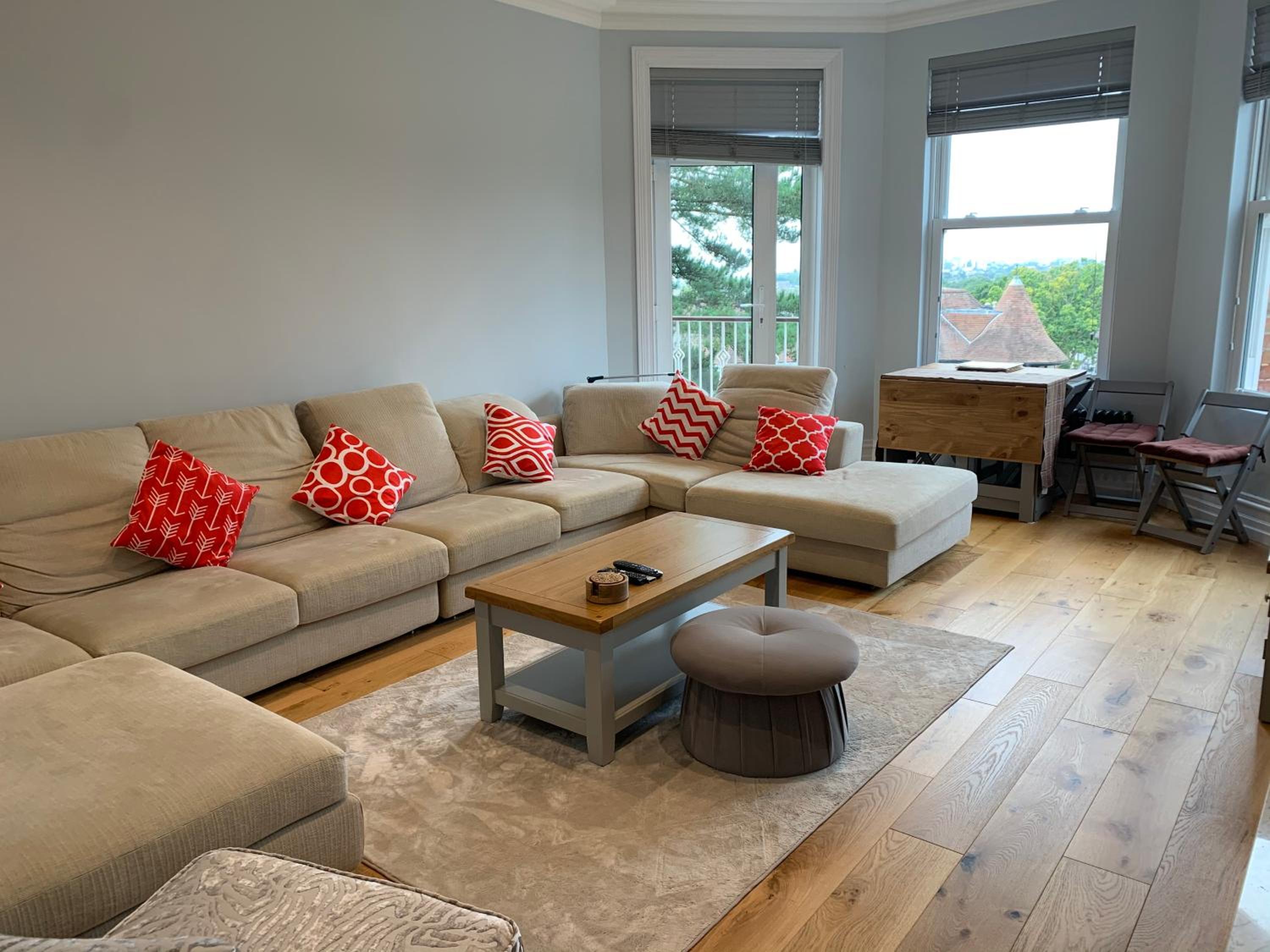 Sea view newly refurbished flat view 5