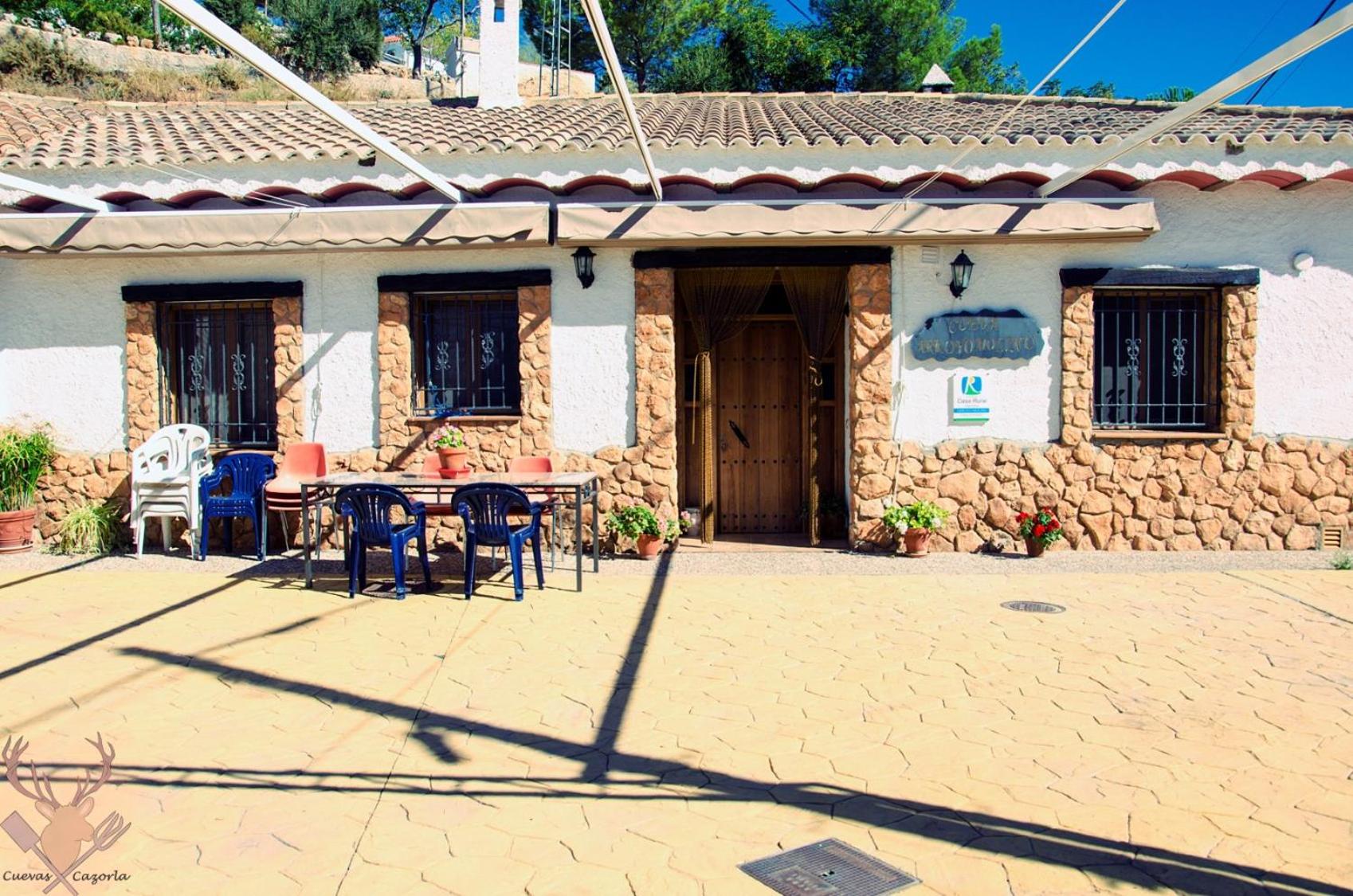 Hotel Cueva Arroyo Molino - CuevasCazorla - Image 1