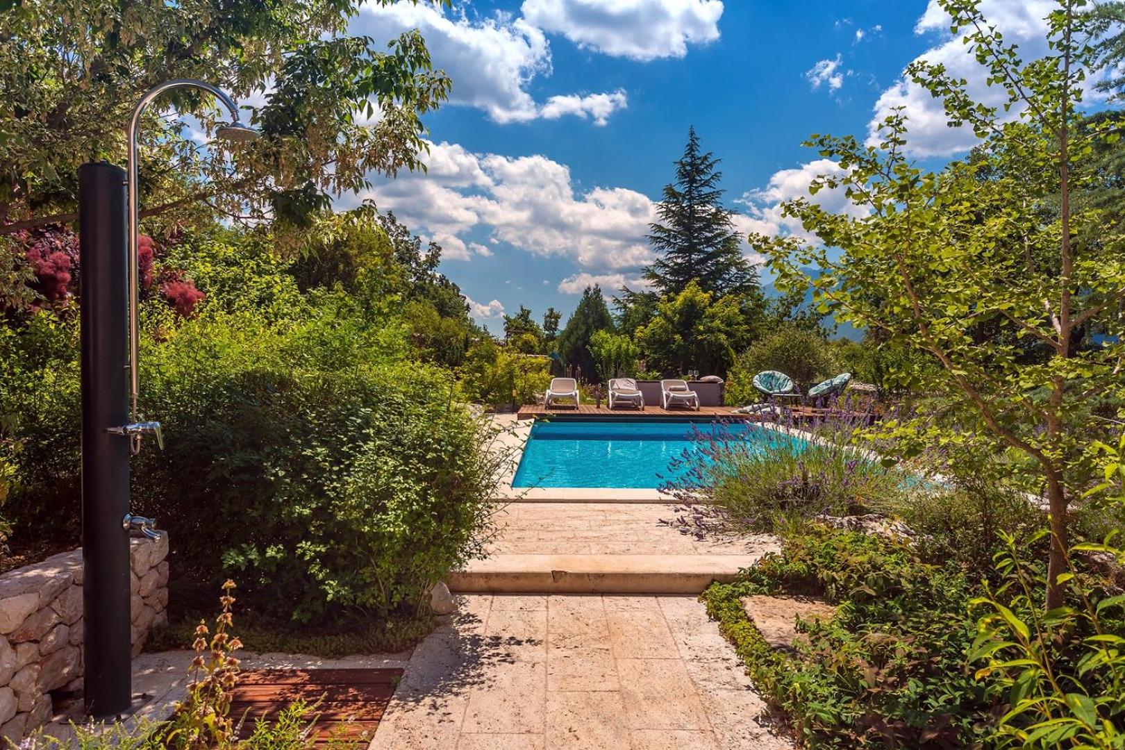 Villa Tajina Kuca view 5