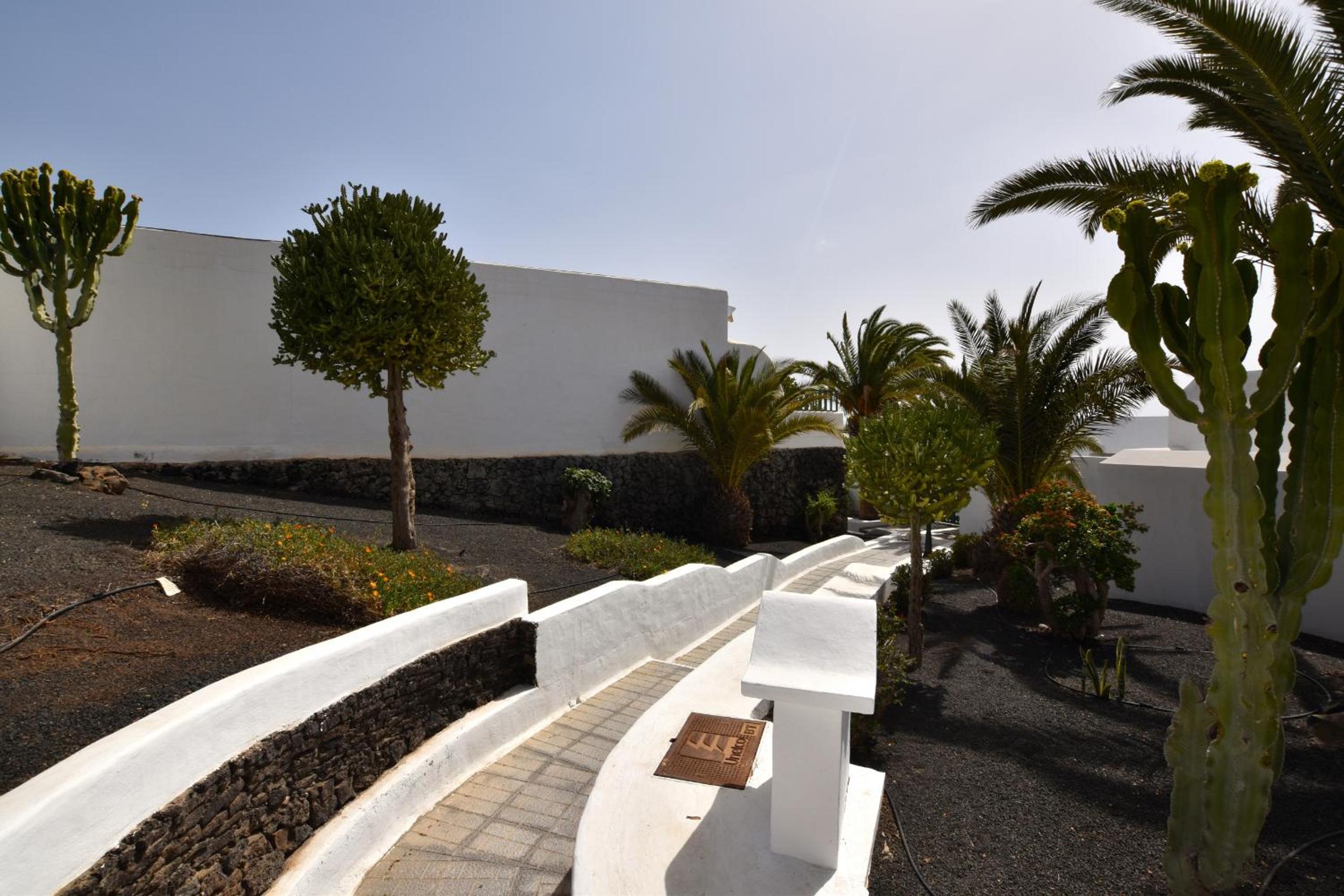 Colina del Sol Lanzarote Pool with sea view view 4