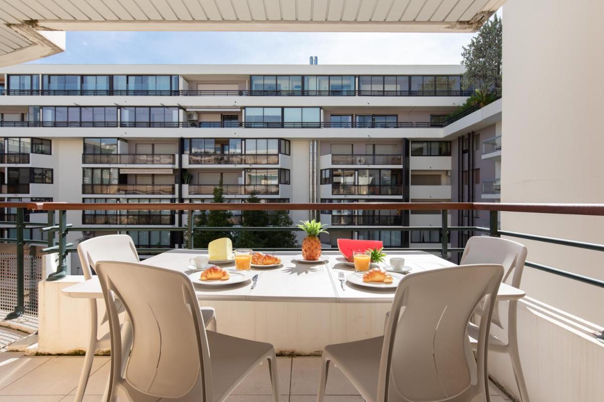 Pavillon Riviera YourHostHelper