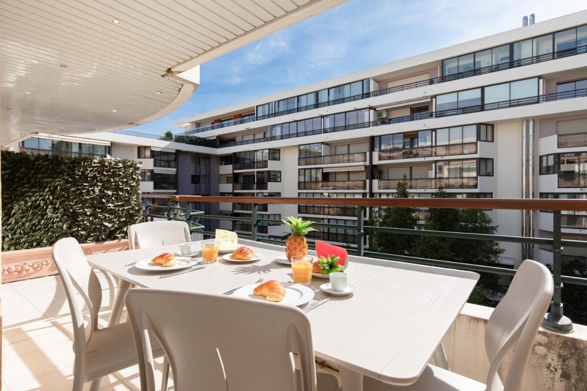 Pavillon Riviera YourHostHelper