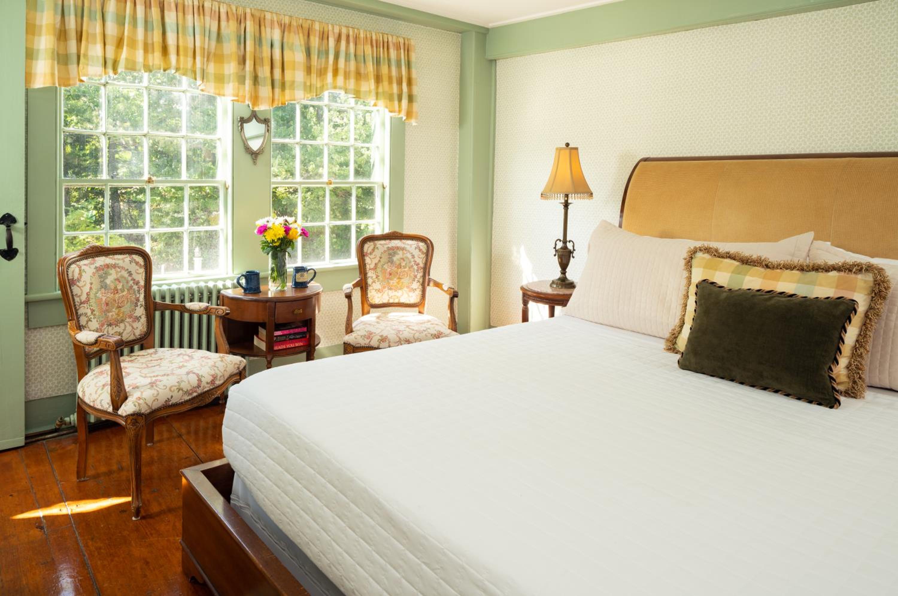 Waldo Emerson Inn - Property Image 42