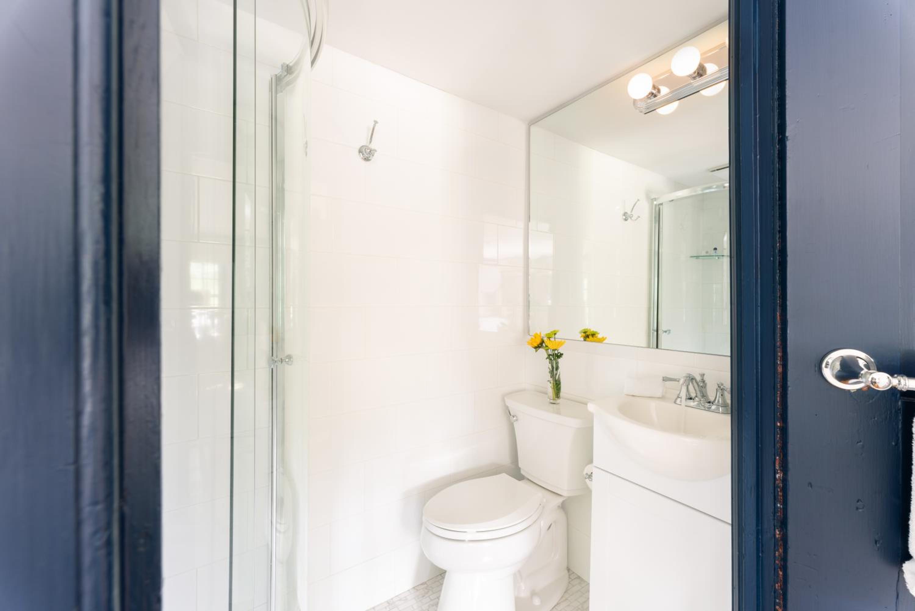 Waldo Emerson Inn - Property Image 39
