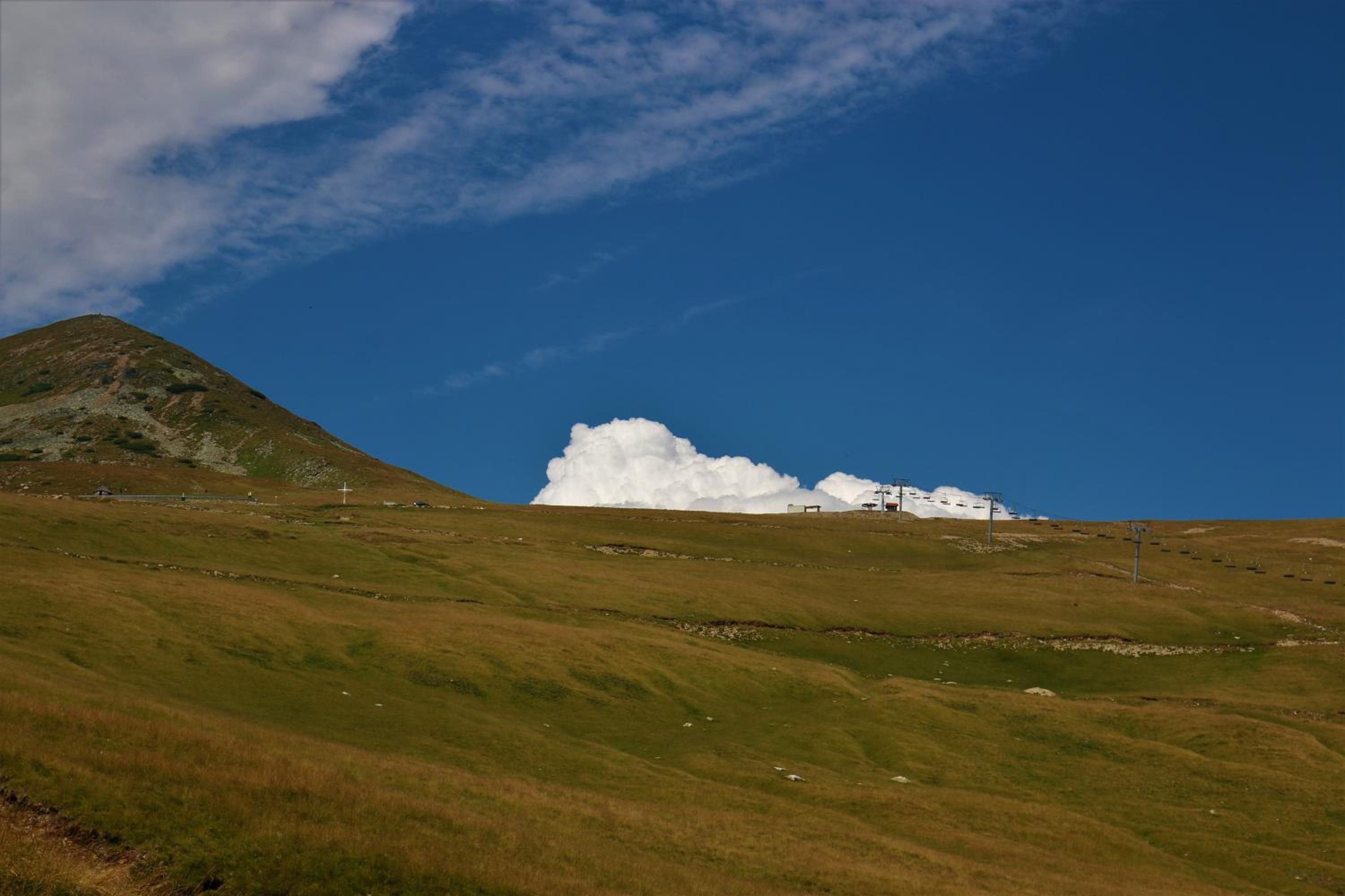 Cabana Transalpina view 4