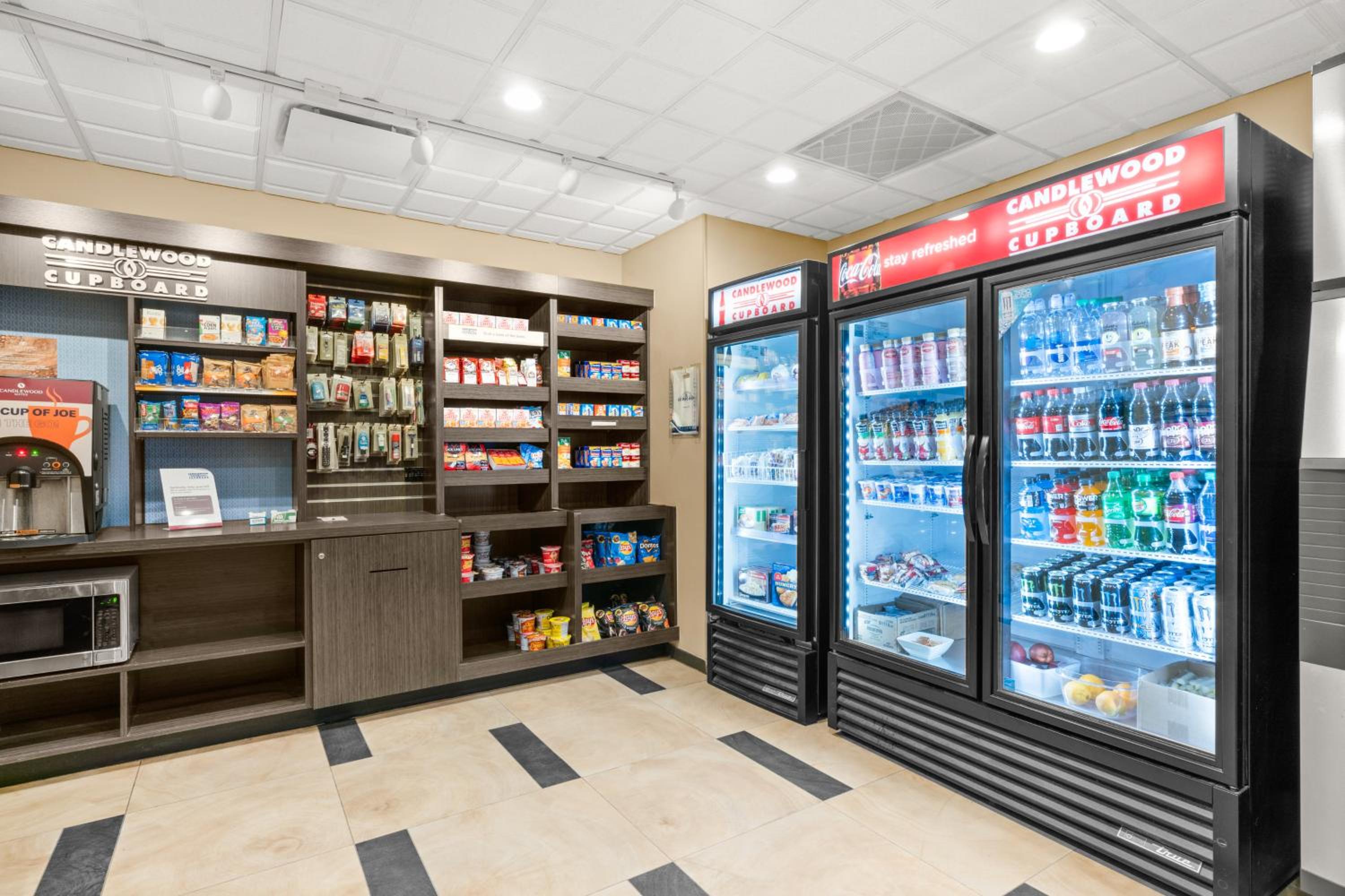 Fairbanks Vacations - Candlewood Suites - Fairbanks, an IHG Hotel - Property Image 43