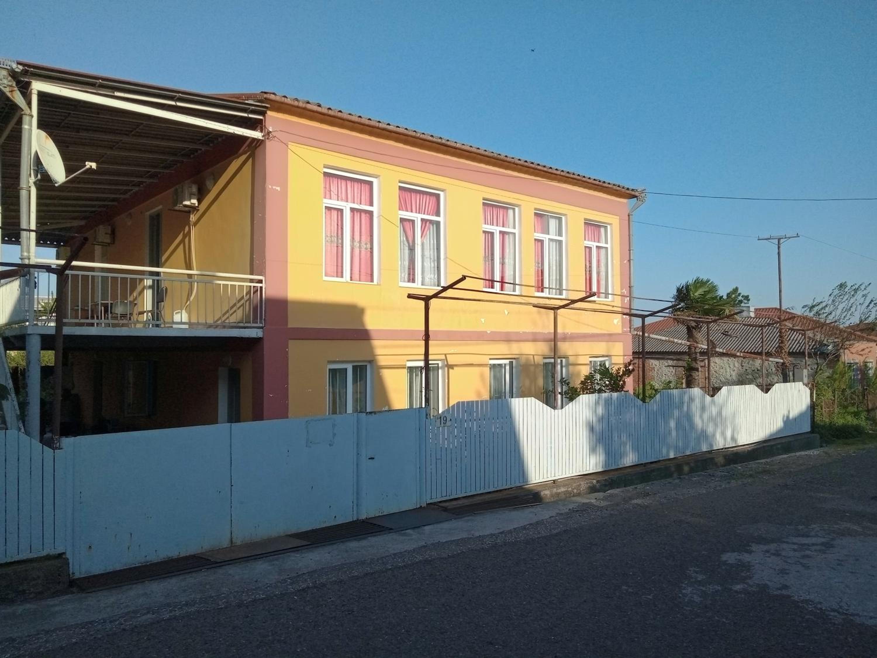 Photo 21