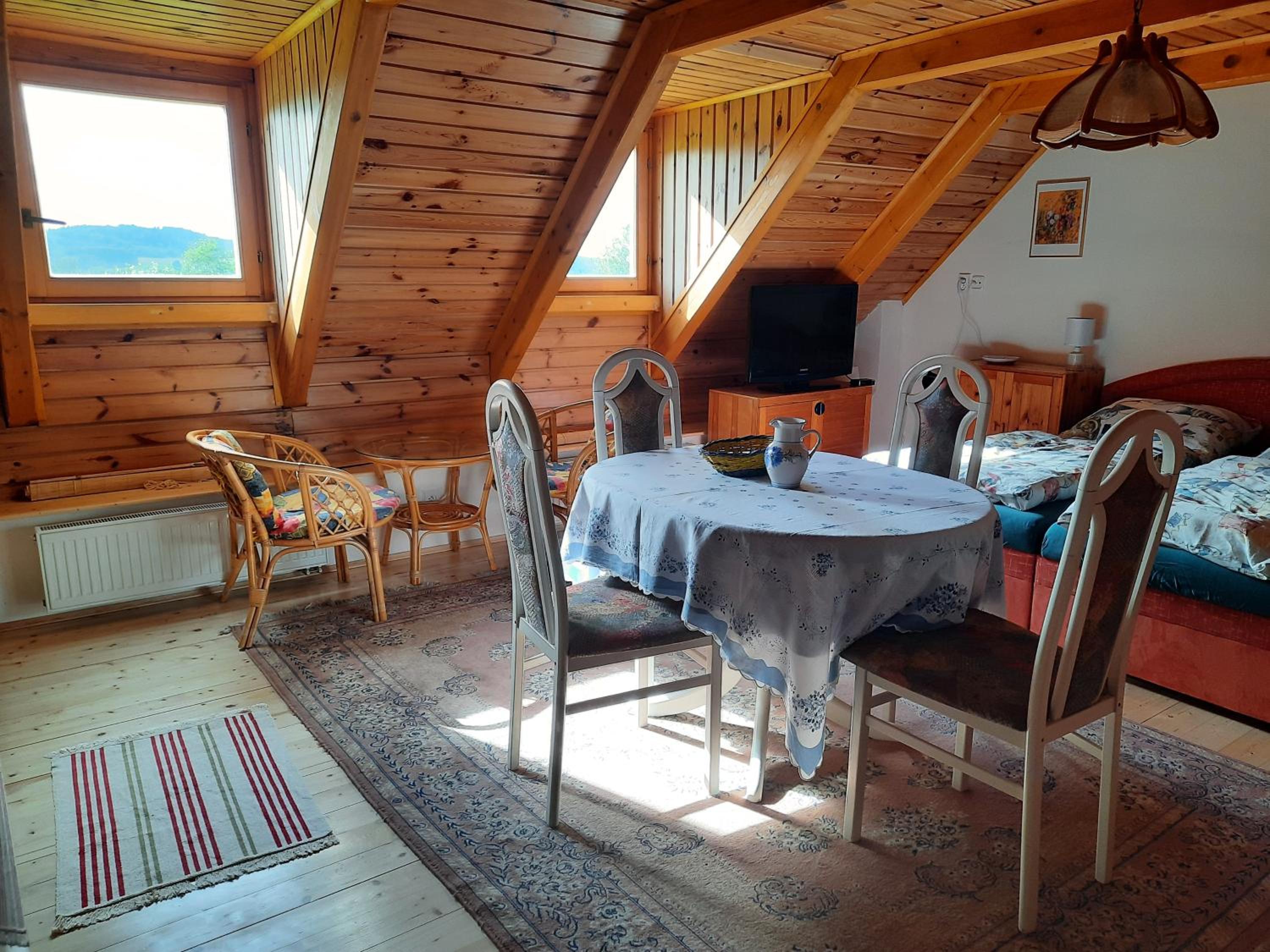 Novohradky - Oáza klidu na samotě u lesa