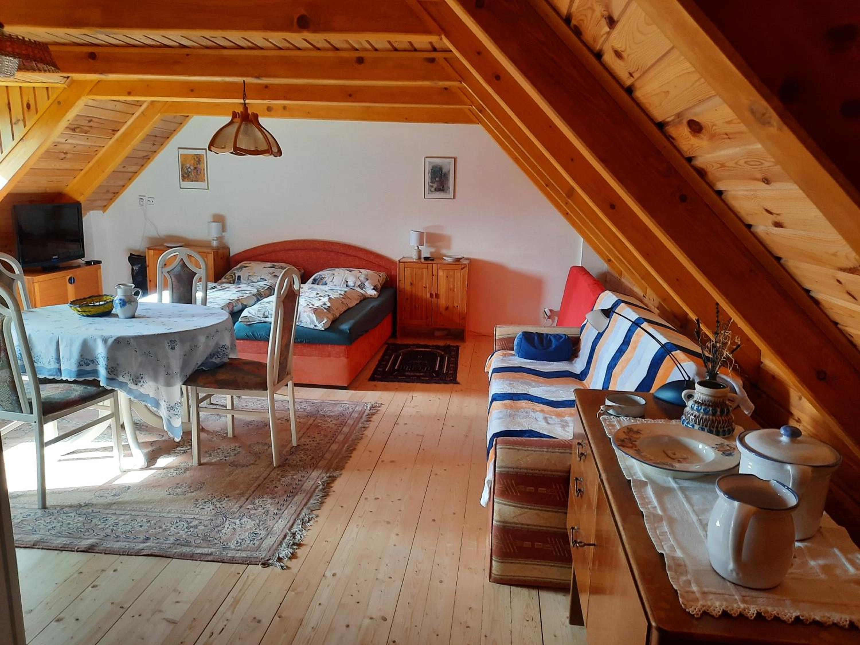 Novohradky - Oáza klidu na samotě u lesa