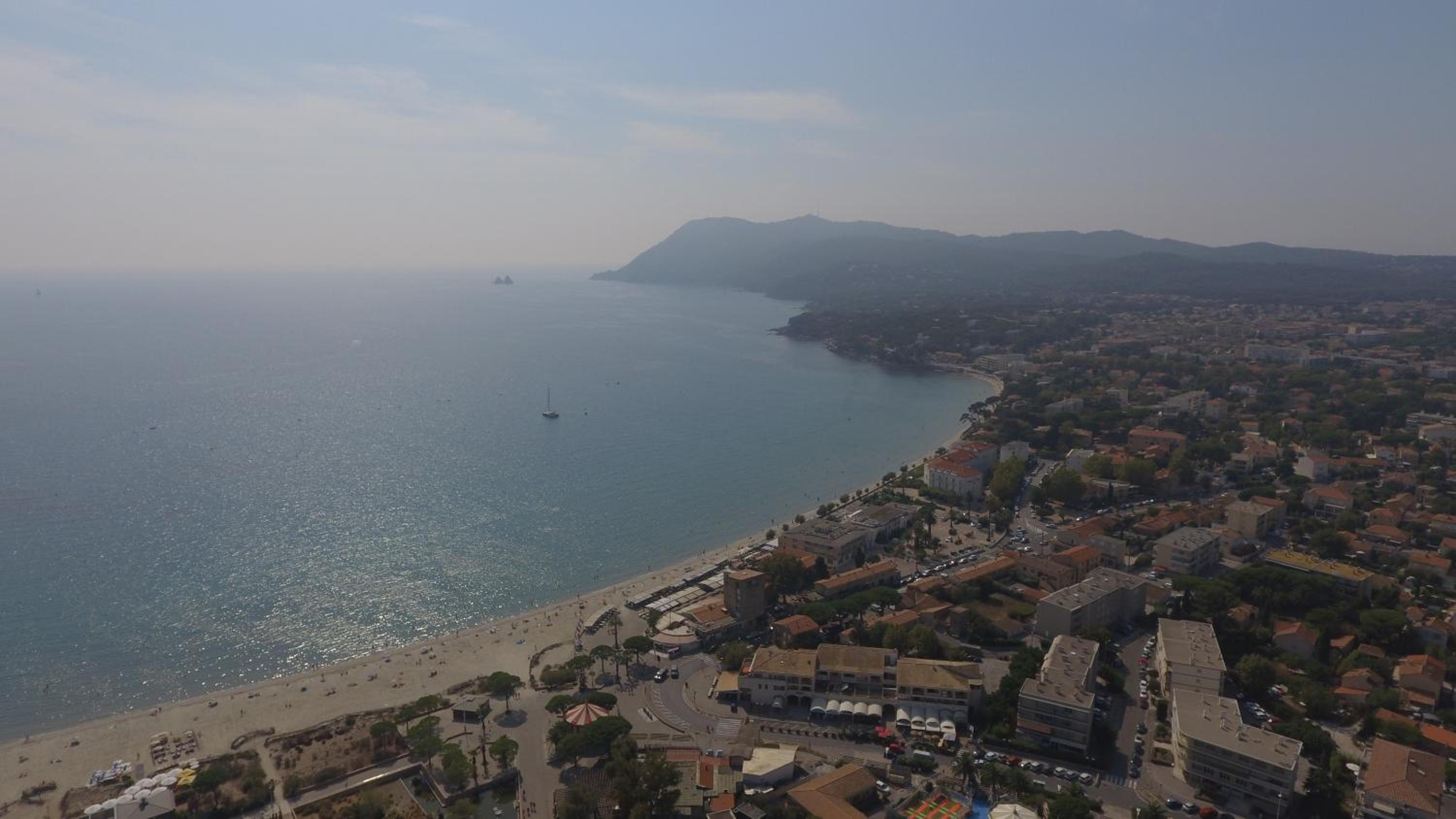 Little Bali - COSY-VUE MER - PLAGE - HOST PROVENCE, photo 19