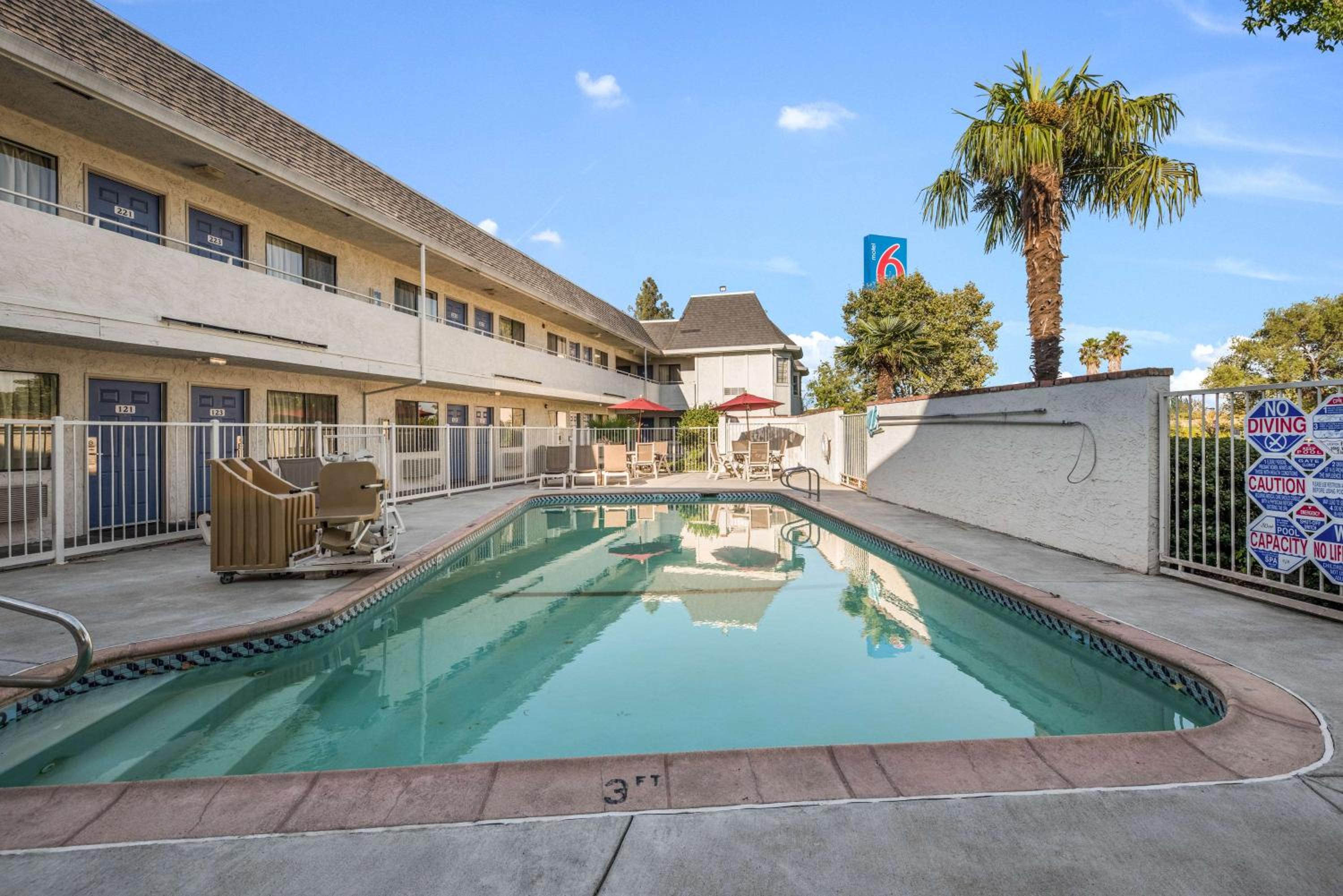 Fairfield Vacations - Motel 6-Fairfield, CA - North - Property Image 50