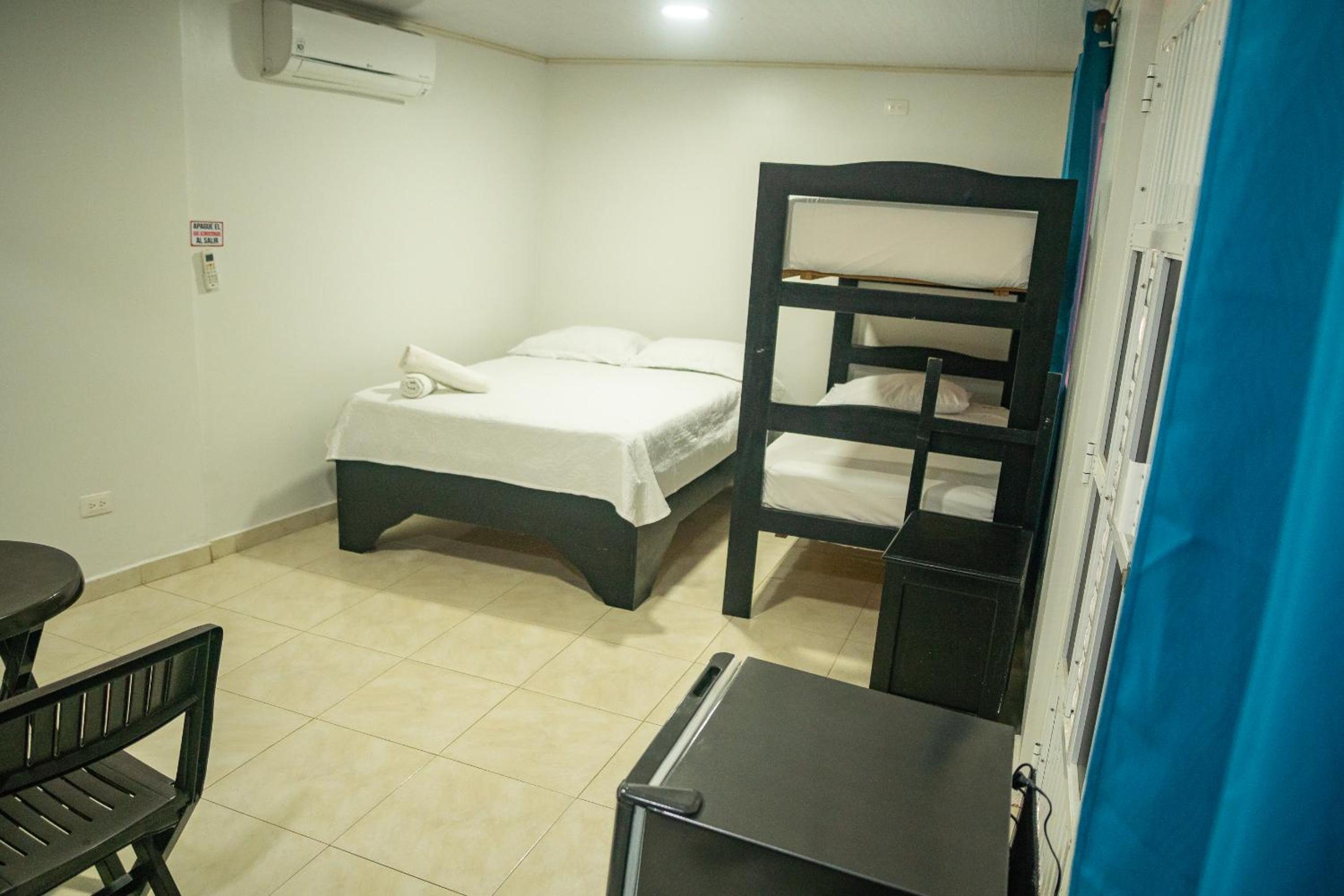 Rocky Cay Lodging
