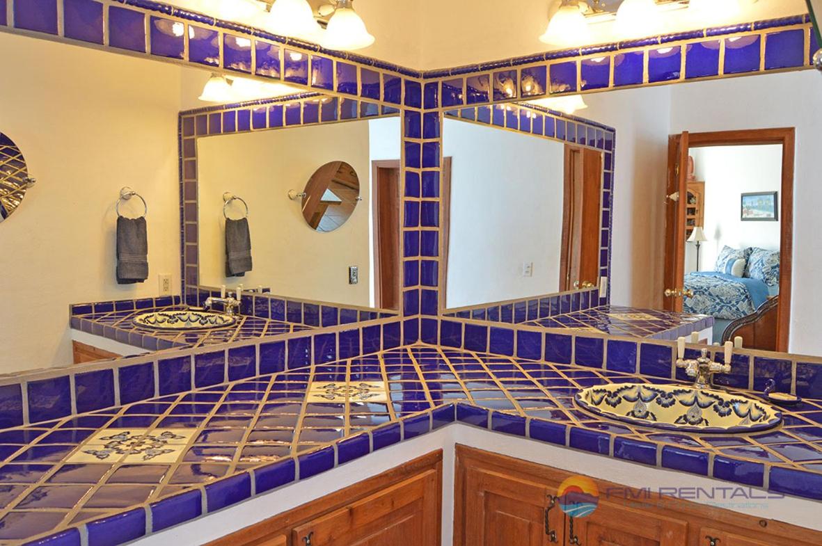 Casa Mariposa Azul by FMI Rentals view 5