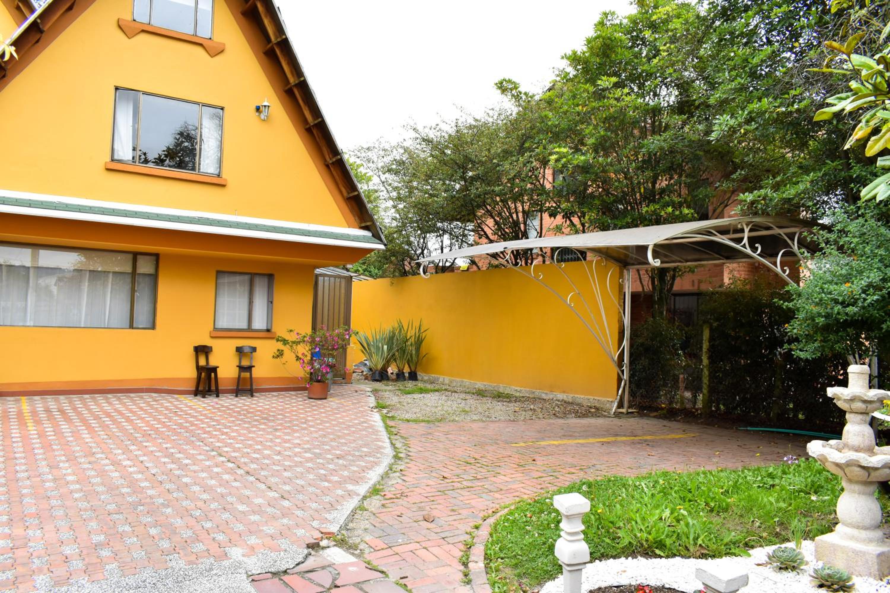 Hotel Casa Iris