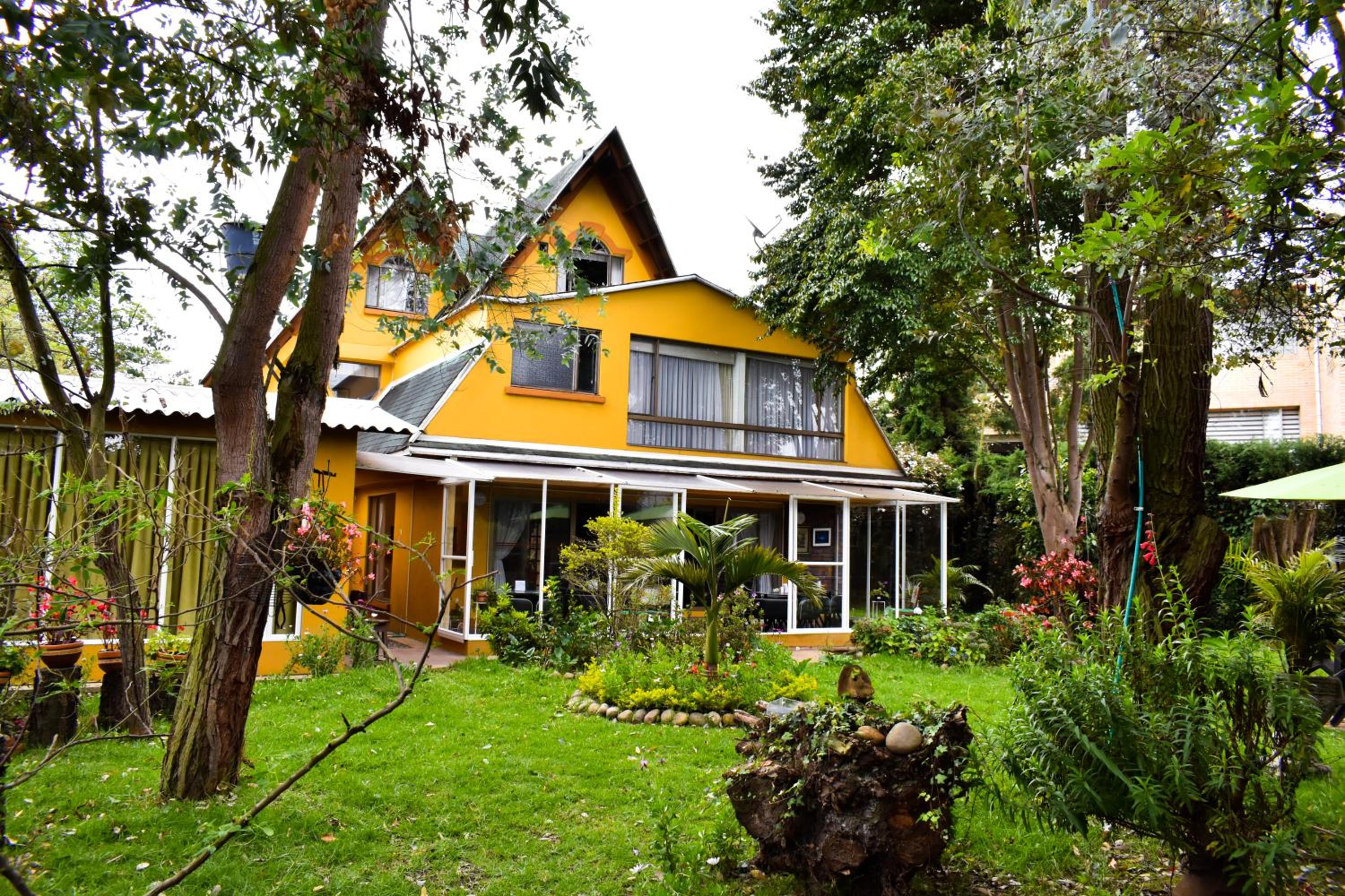 Hotel Casa Iris