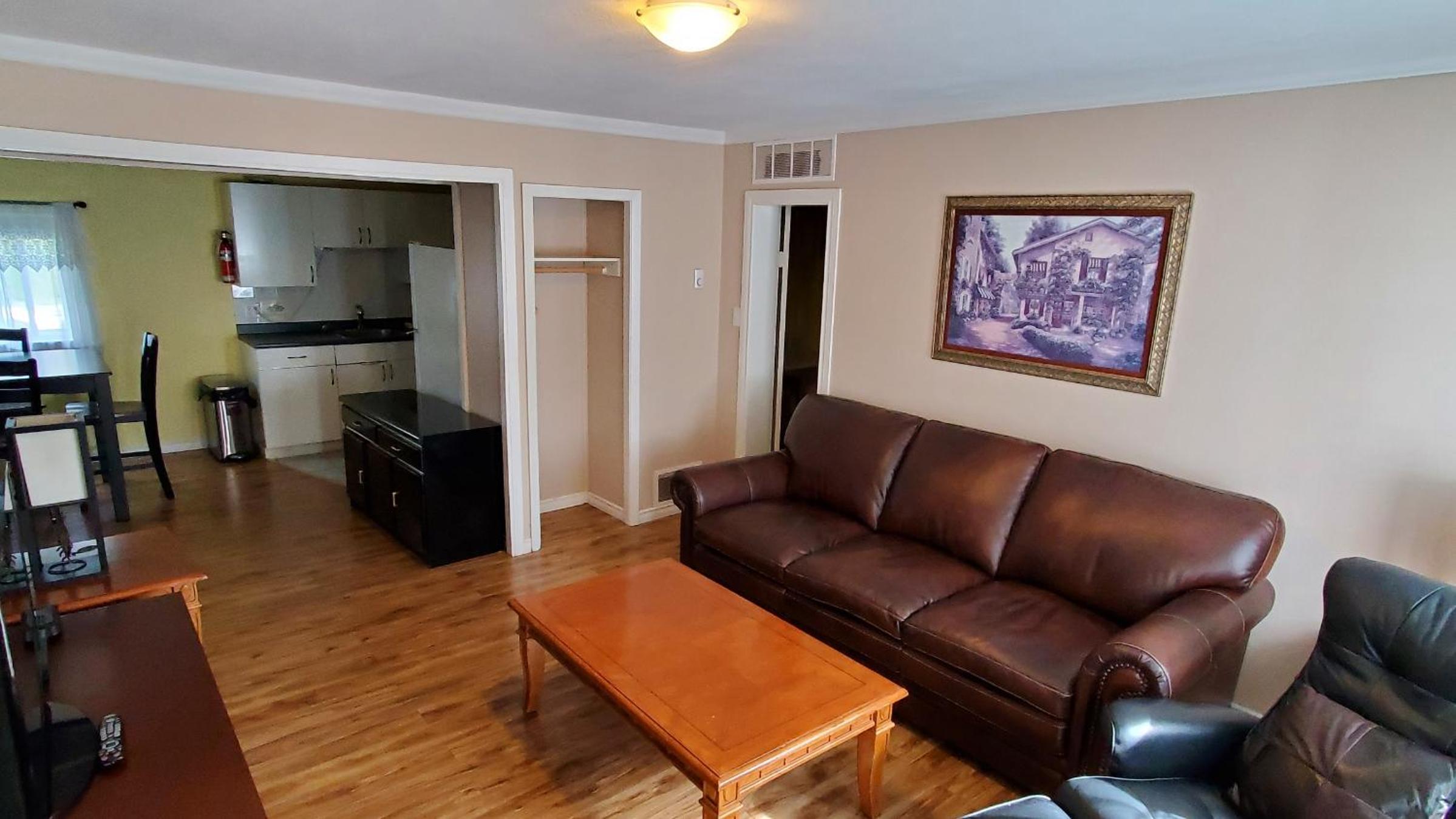 Comox Valley Inn & Suites view 2