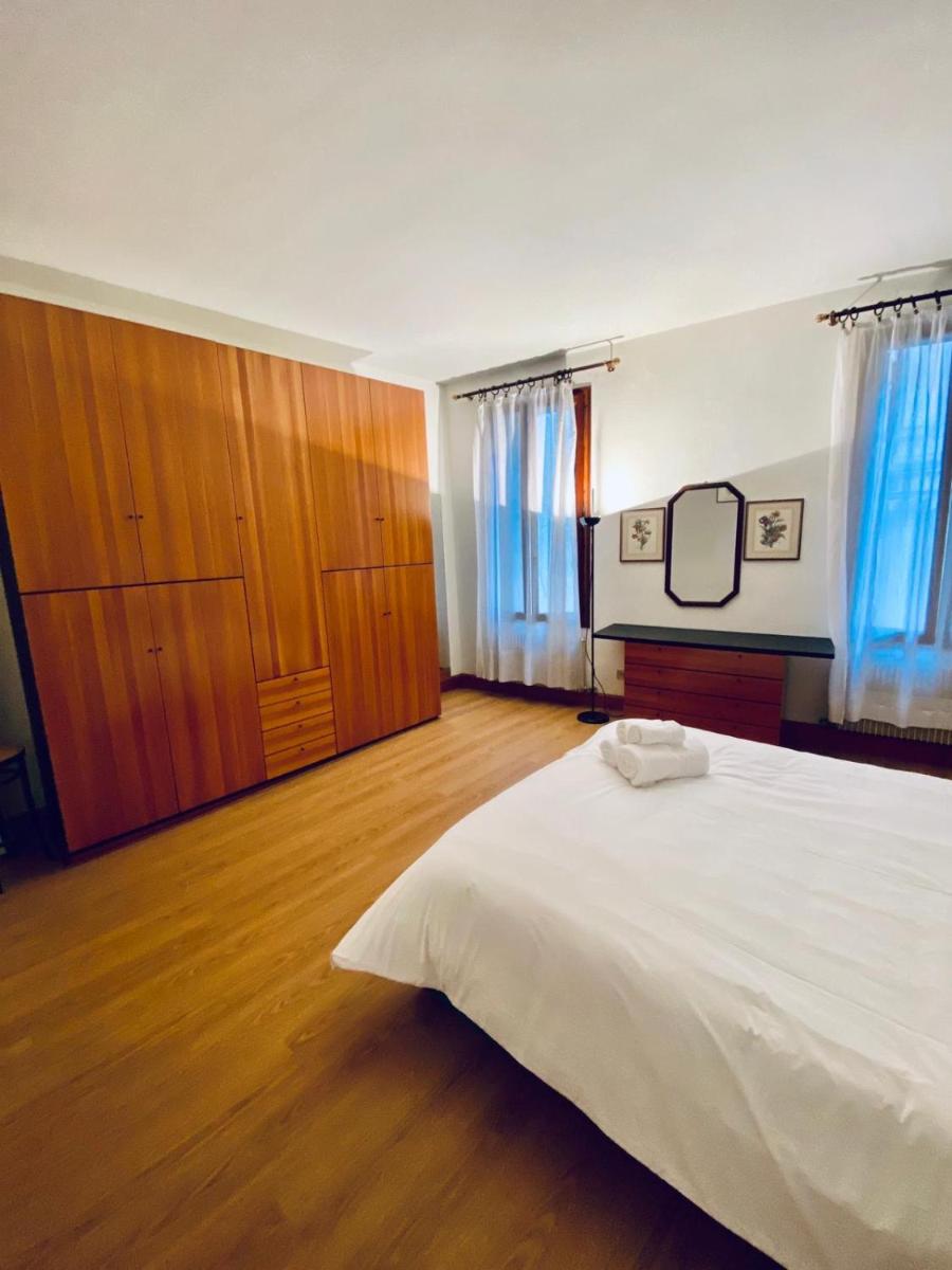 Hesperia Apartment
