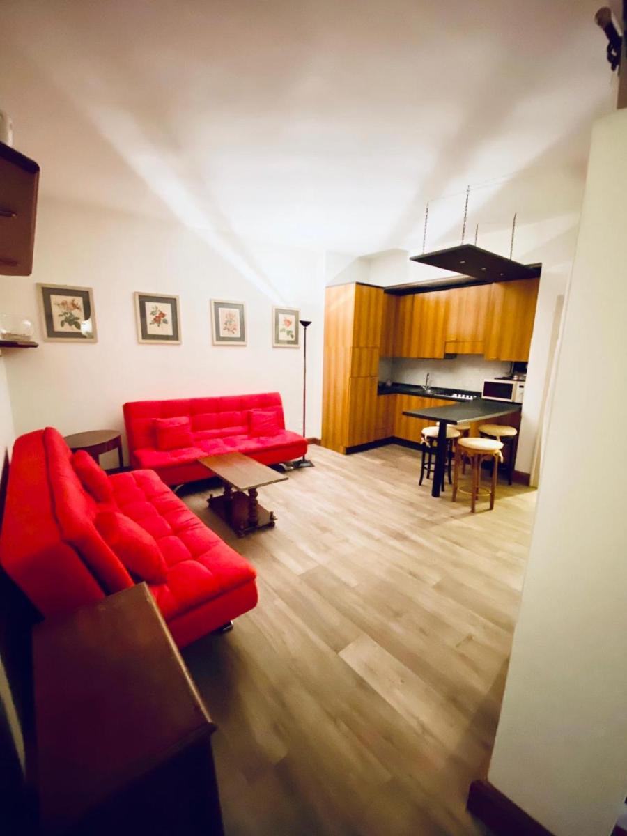 Hesperia Apartment