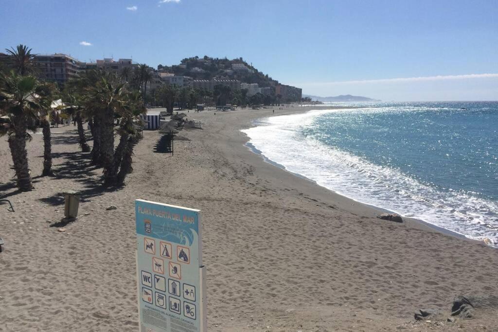 Seaview and sun all day long in Los Pinos, Almuñecar, Andalusia view 5