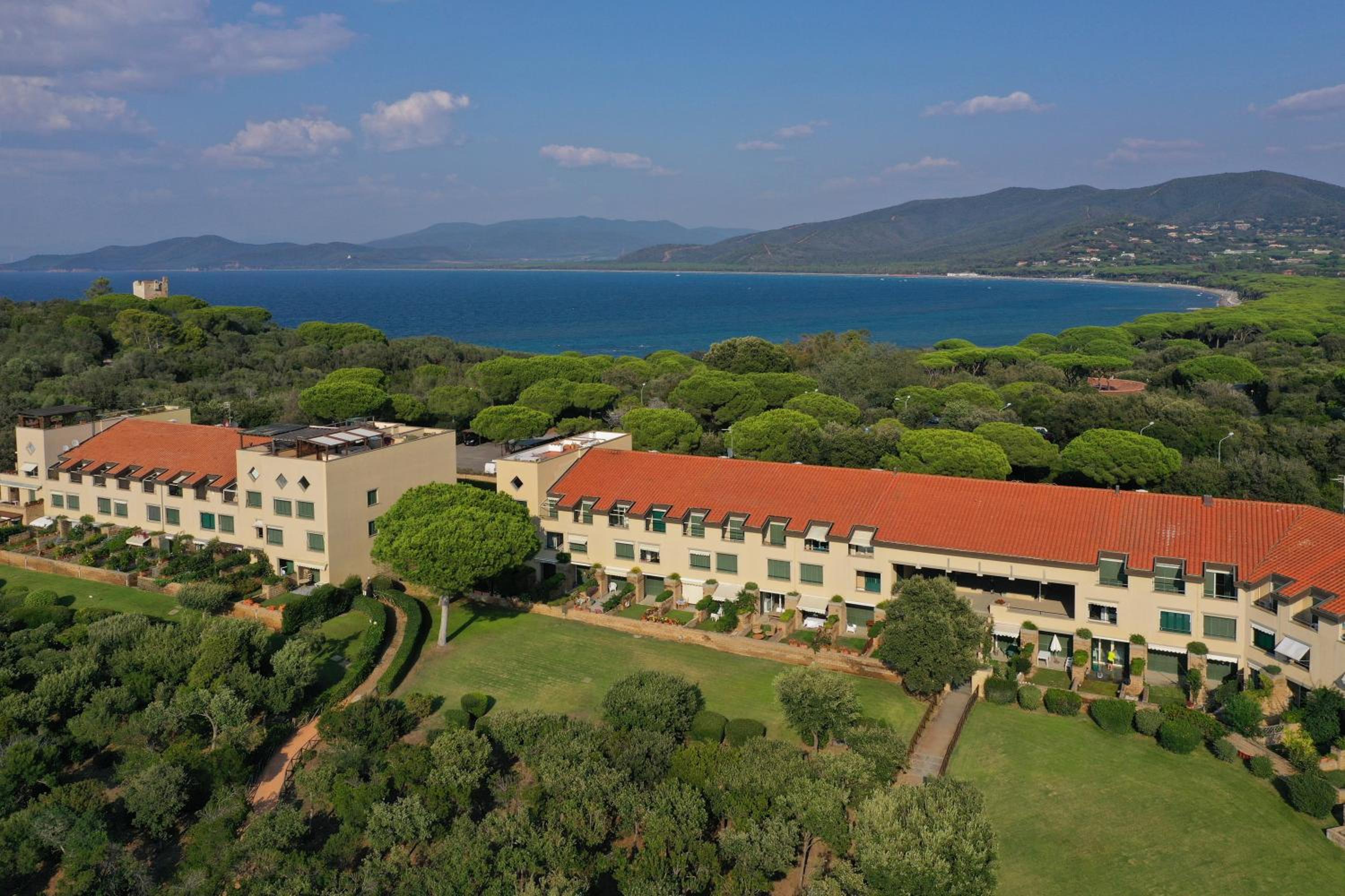 Punta Ala Sea View Apartments view 4