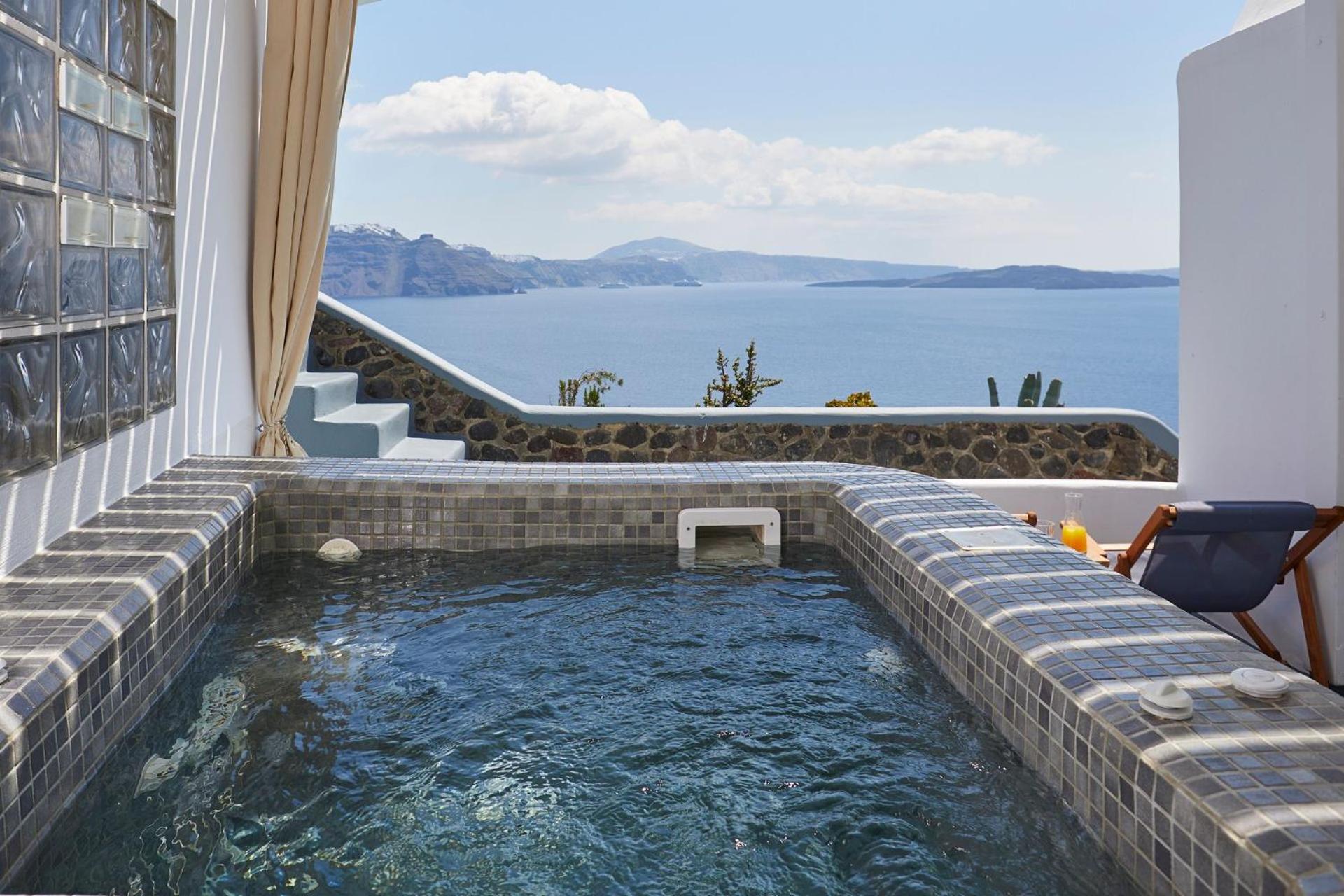Luxury Santorini Villa Superior Cave Villa Outdoor Hot Tub photo 1