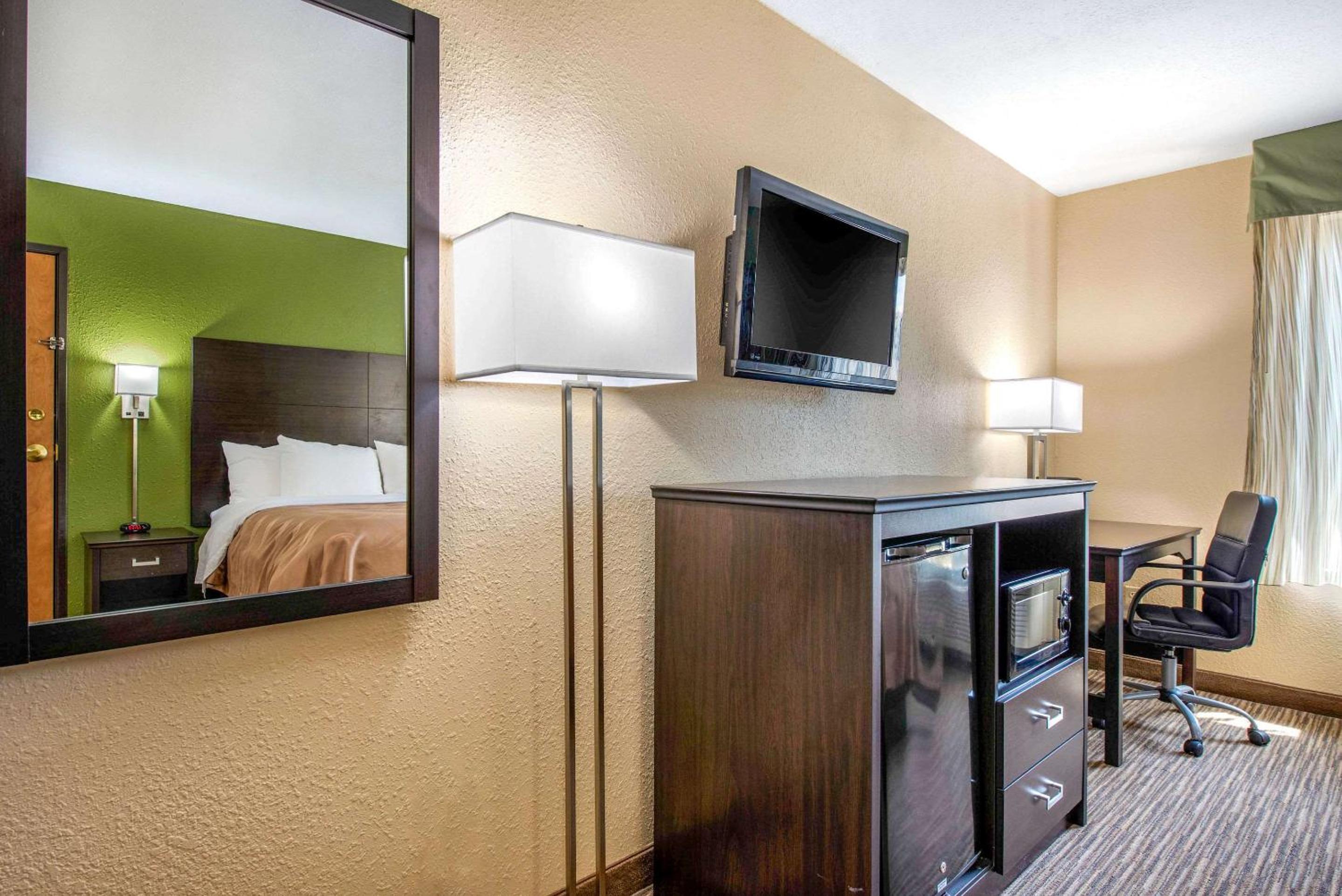 Quality Inn & Suites Brandenburg - Fort Knox, Foto 28