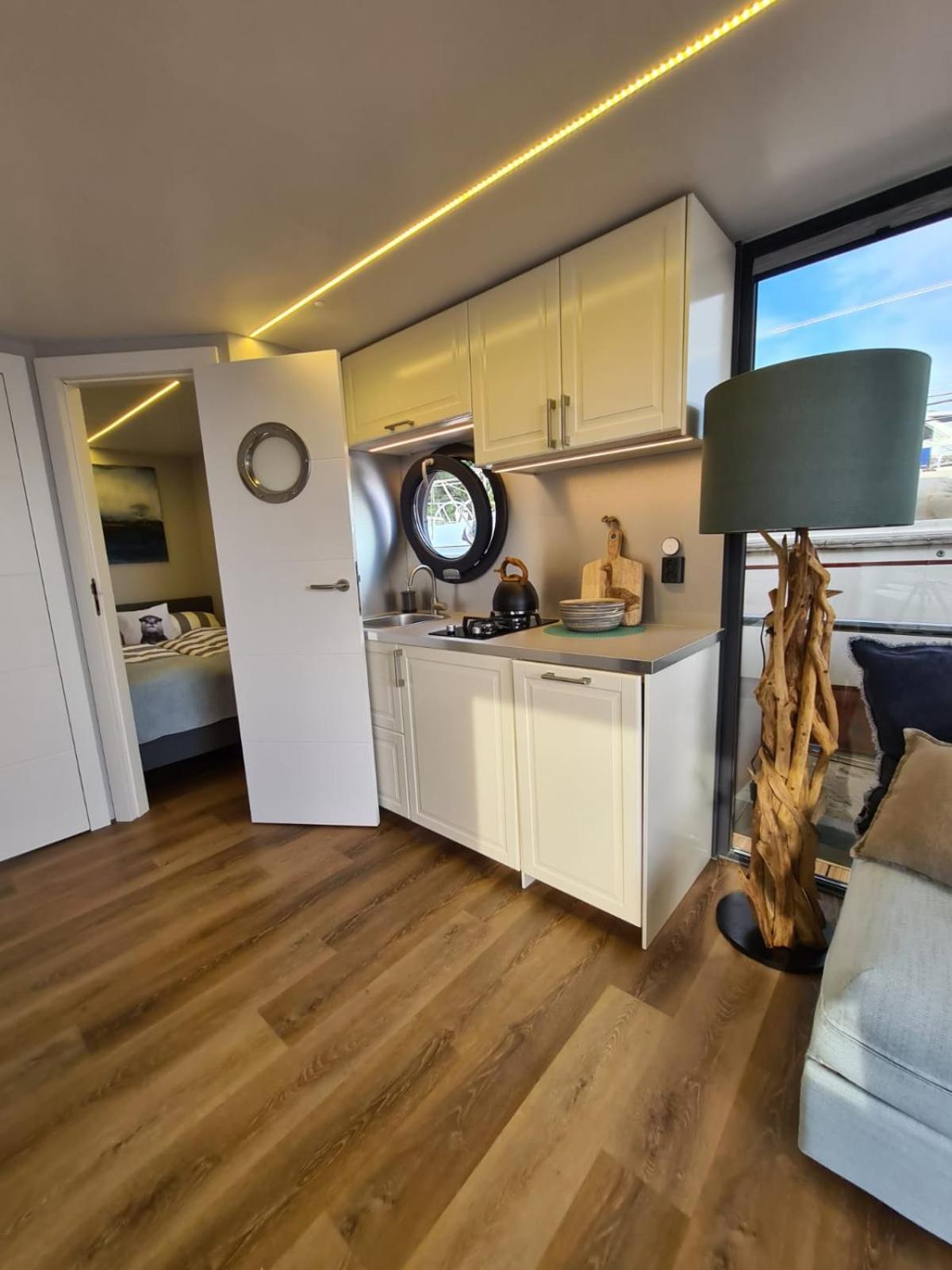 Otter Comfort klasse XL Houseboat