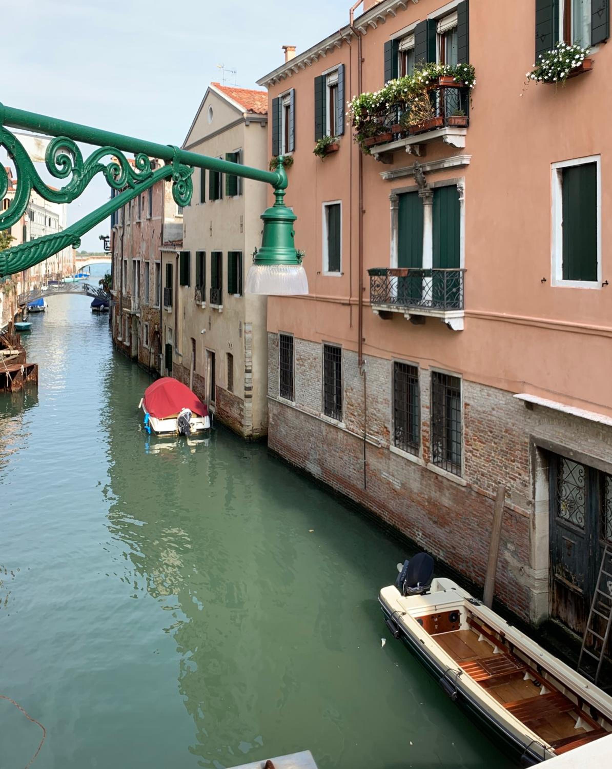 Dreaming Venice Apartment