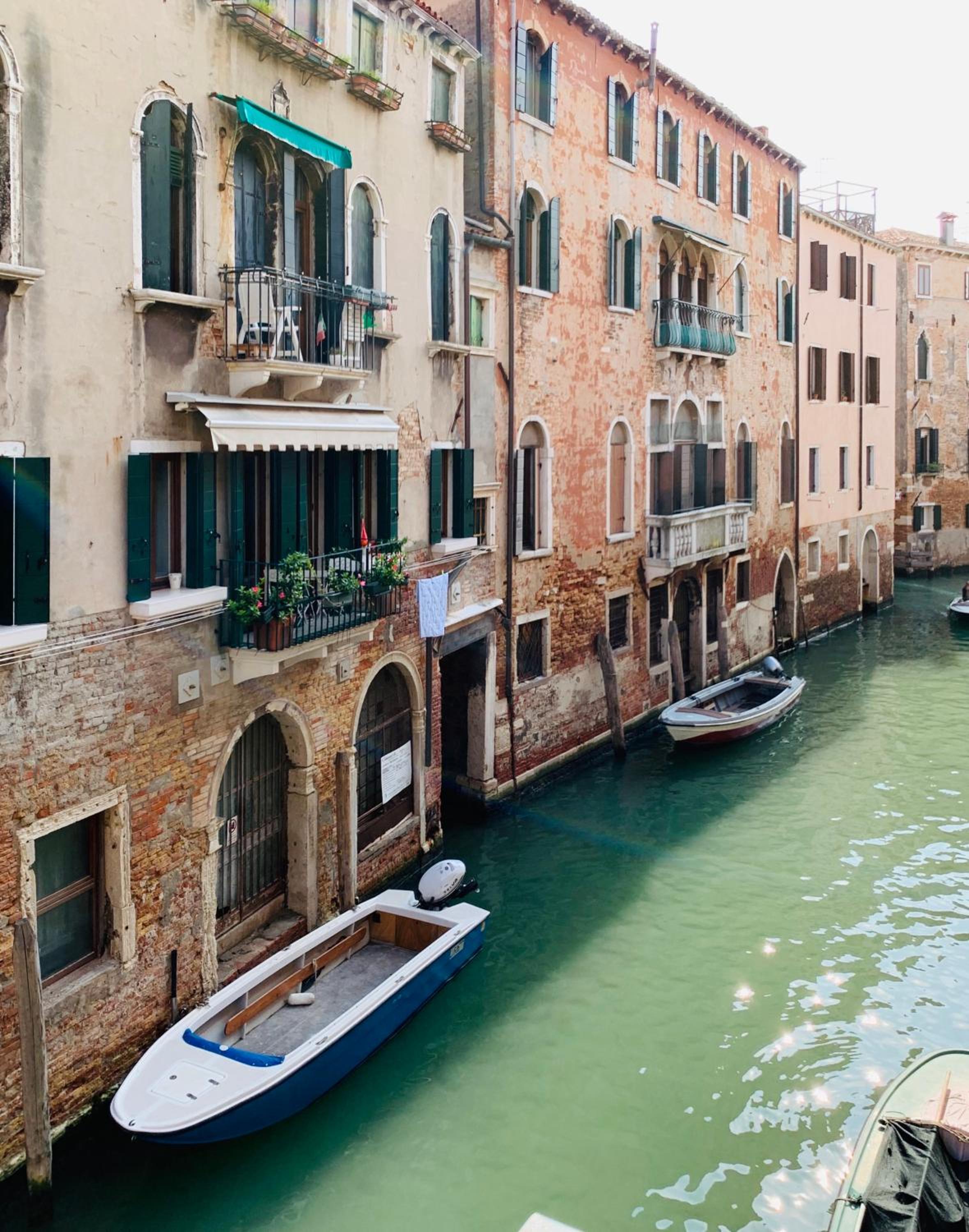 Dreaming Venice Apartment