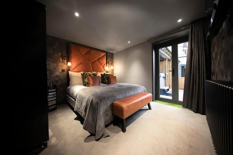 The Bells - Luxury Serviced Apartments
