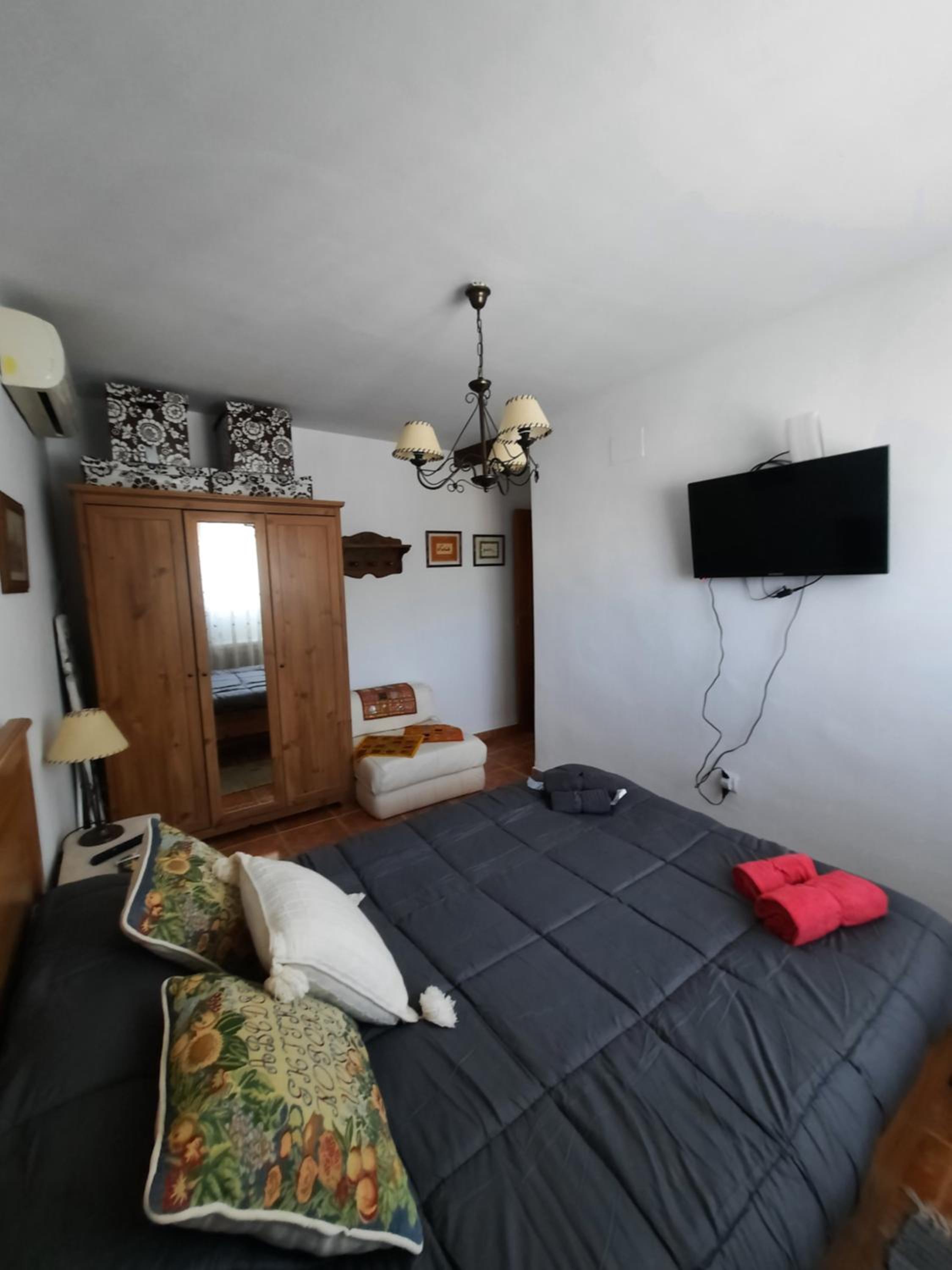 Benataehouse view 2