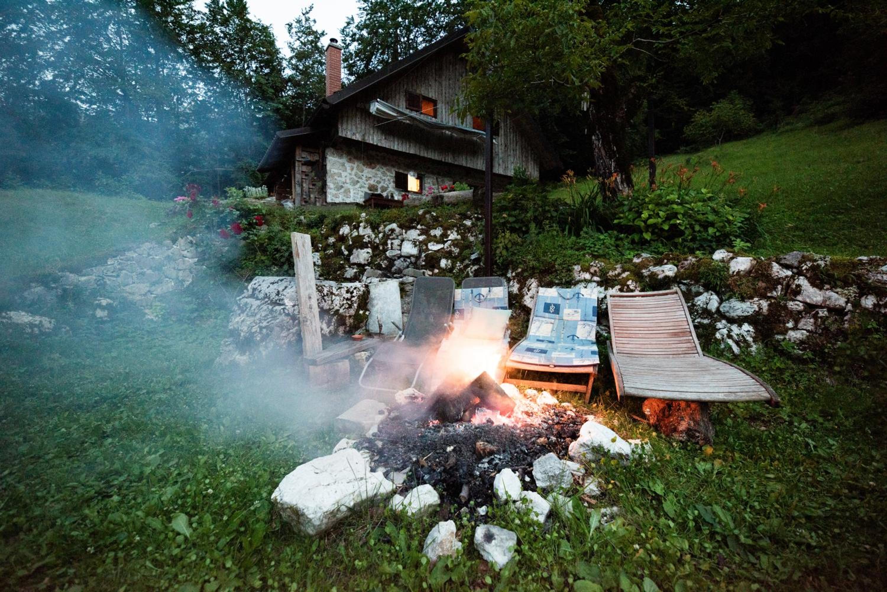 Miha lodge - Mihčevo pleče view 5