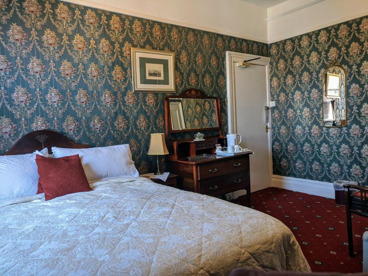 The Sycamore Guest House