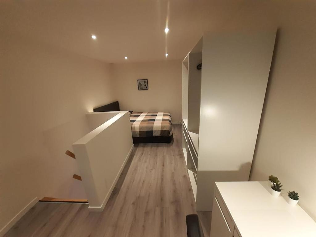 Photo 18