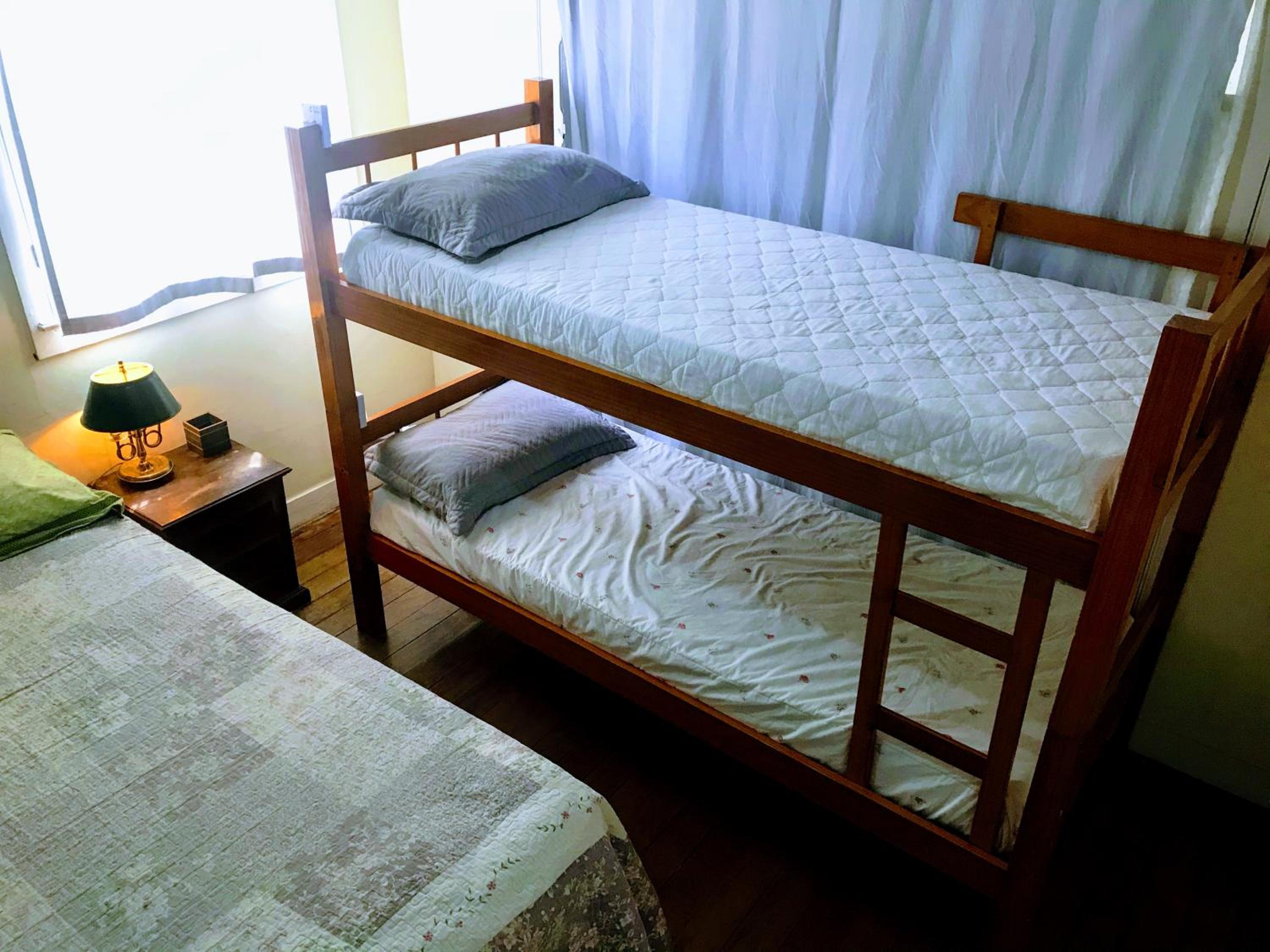 Hostel Casarão Vintage - temos Suítes