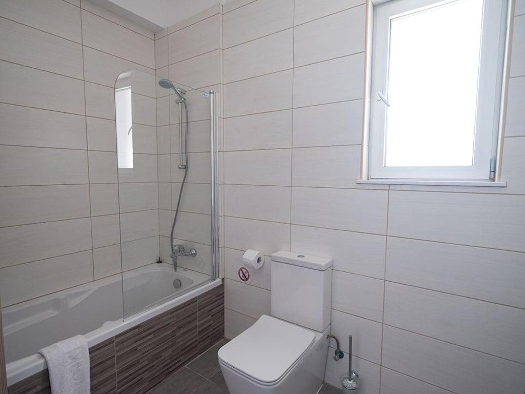 Villa Protaras Miramar, Luxury And New 5Bdr Protaras Villa With Pool