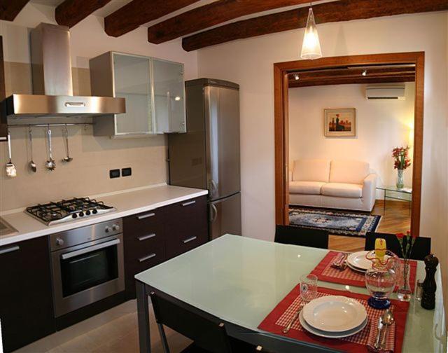 Salmaso Apartments